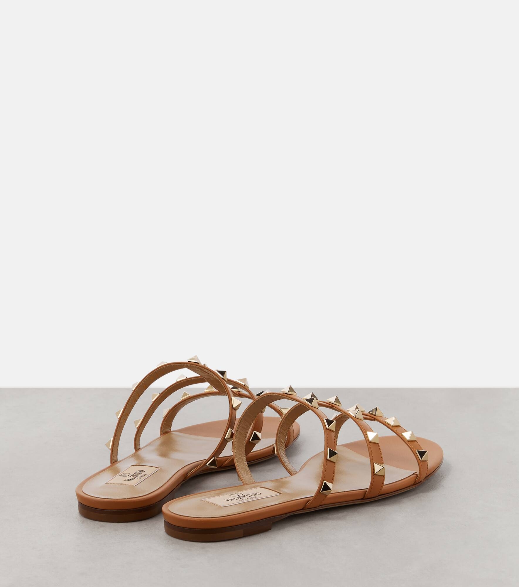 Rockstud leather sandals - 2