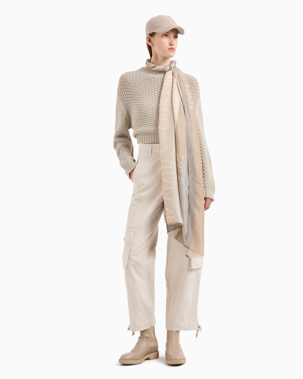 Stretch cotton gabardine cargo trousers - 4