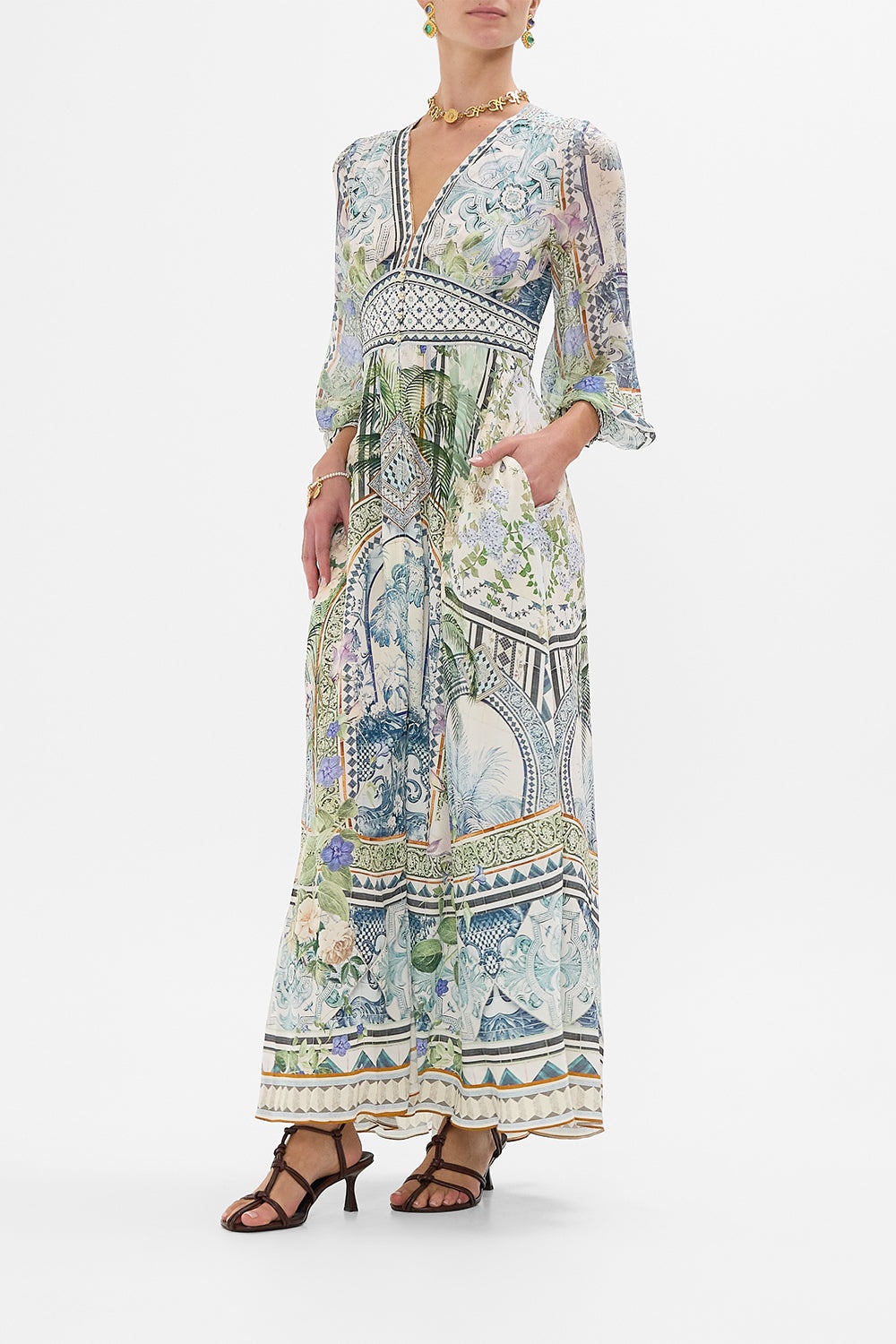 BUTTON DRESS WITH SHAPED WAISTBAND - 4