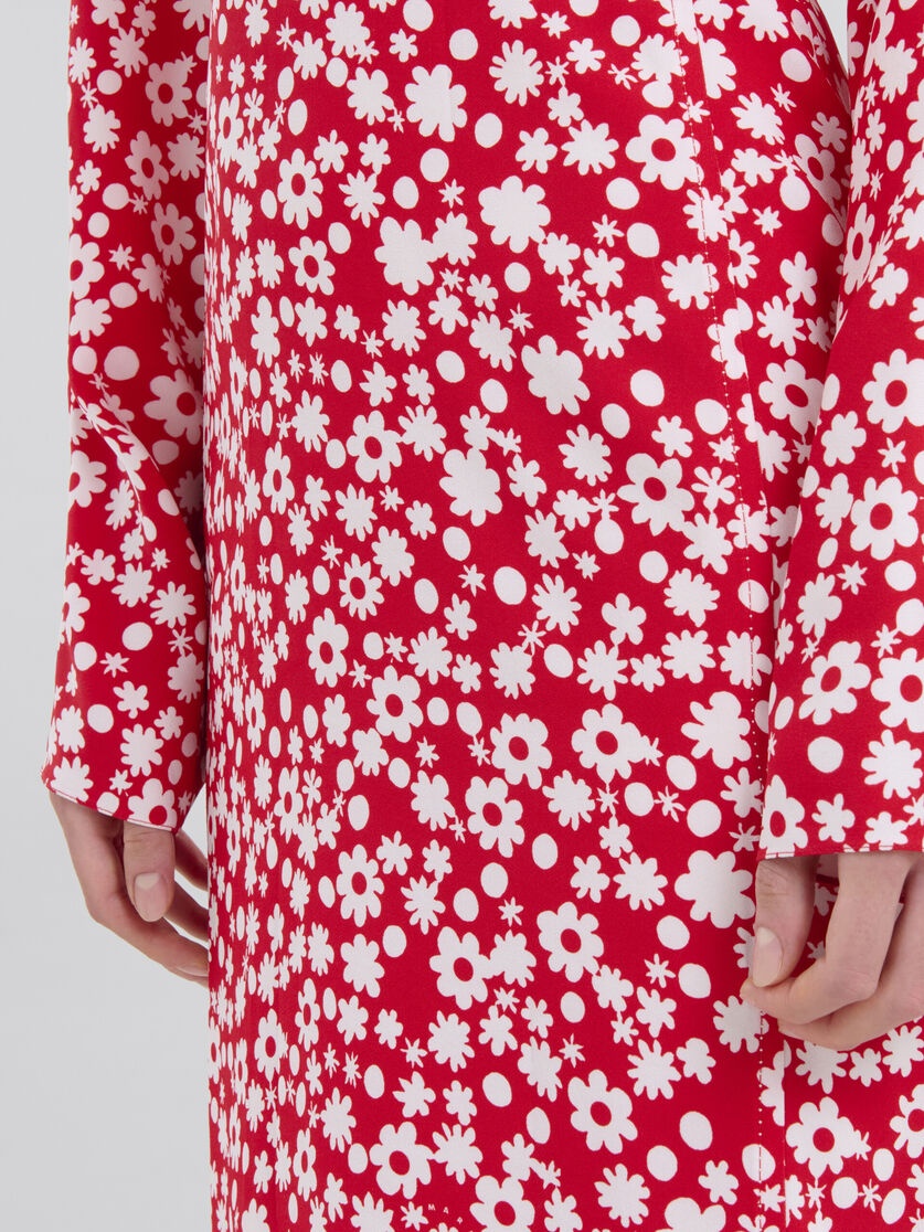 SATIN MIDI DRESS WITH RED AND WHITE POP FIELDS MOTIF - 5