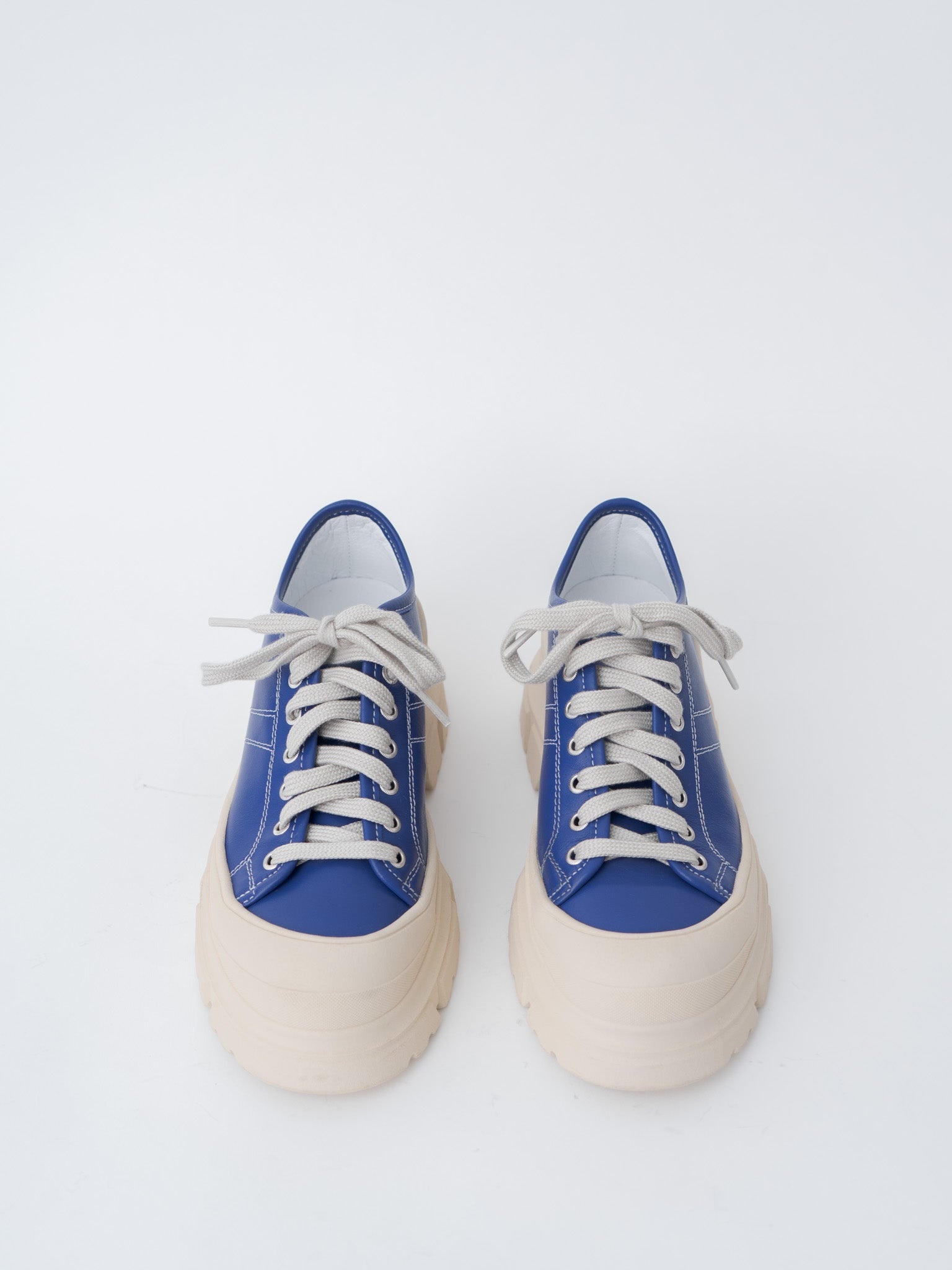 Feat Sneakers - Klein/Mastic Outsole - 9