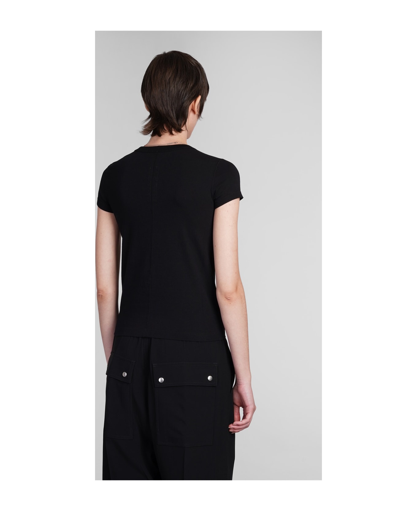 Cropped Level T T-shirt In Black Cotton - 3