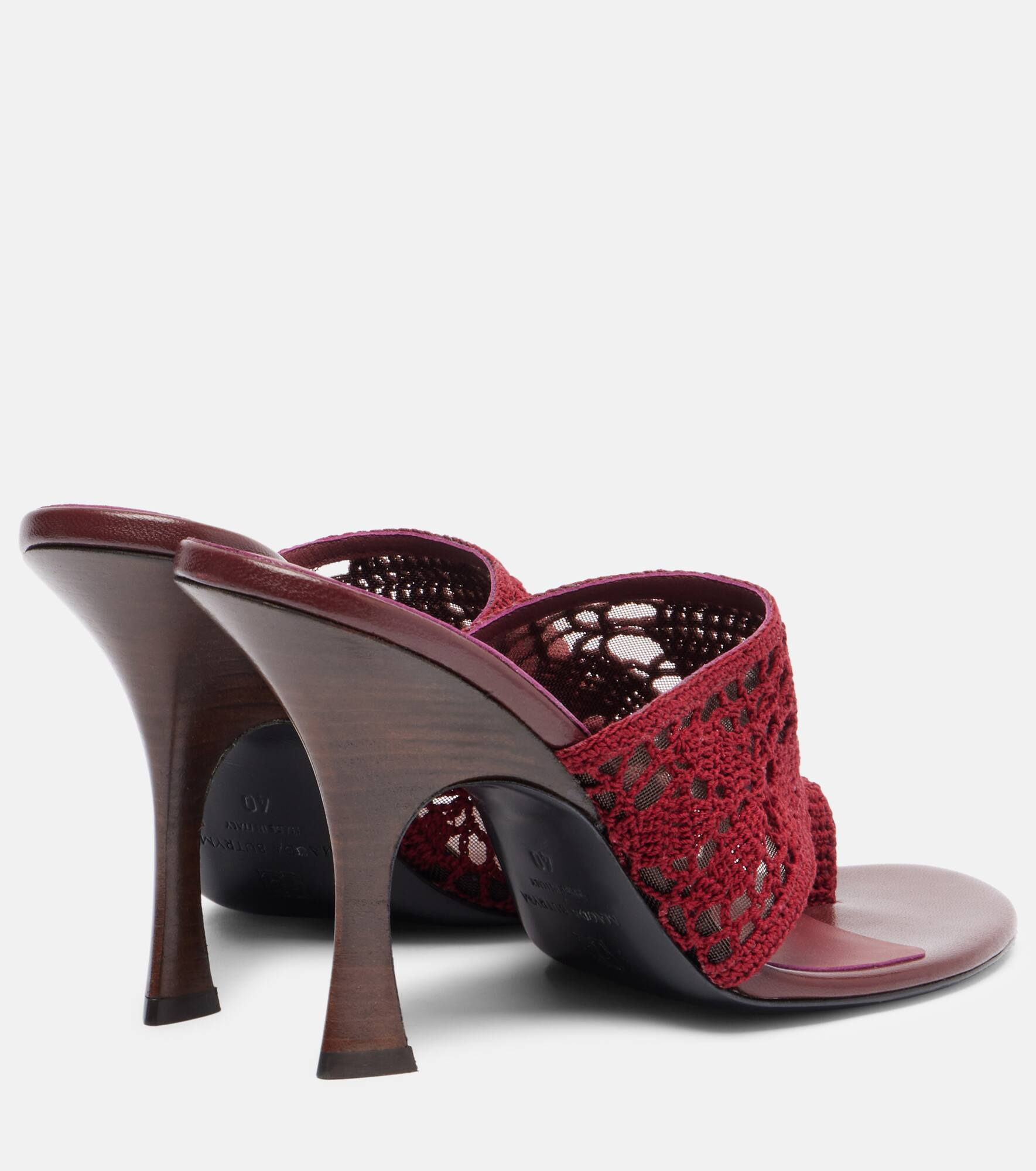 Crochet thong sandals - 2