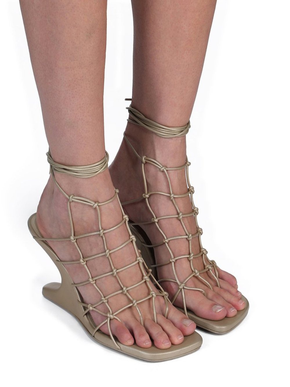 SANDAL - 4
