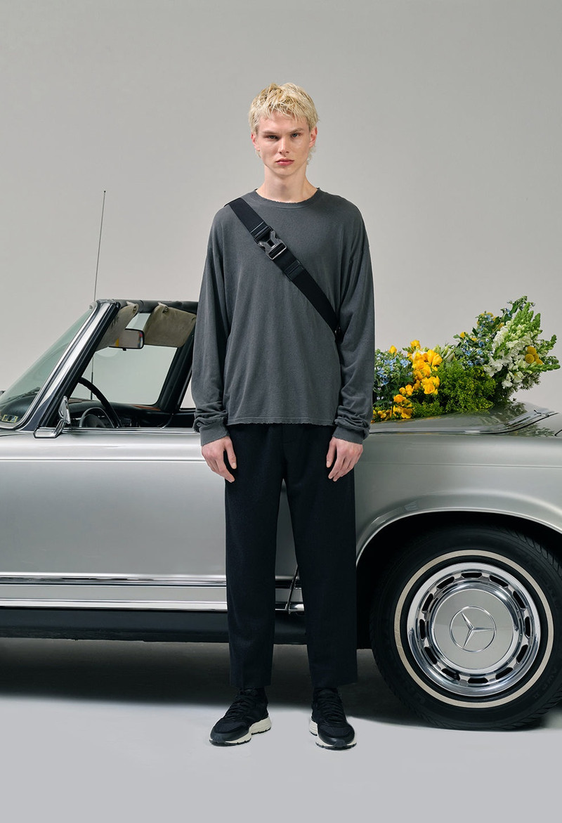 John Elliott FOLSOM LS CROPPED TEE outlook