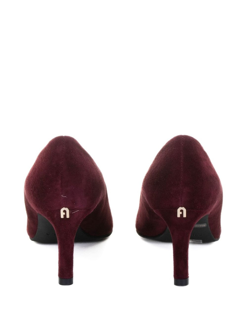 pointed heel pumps 3