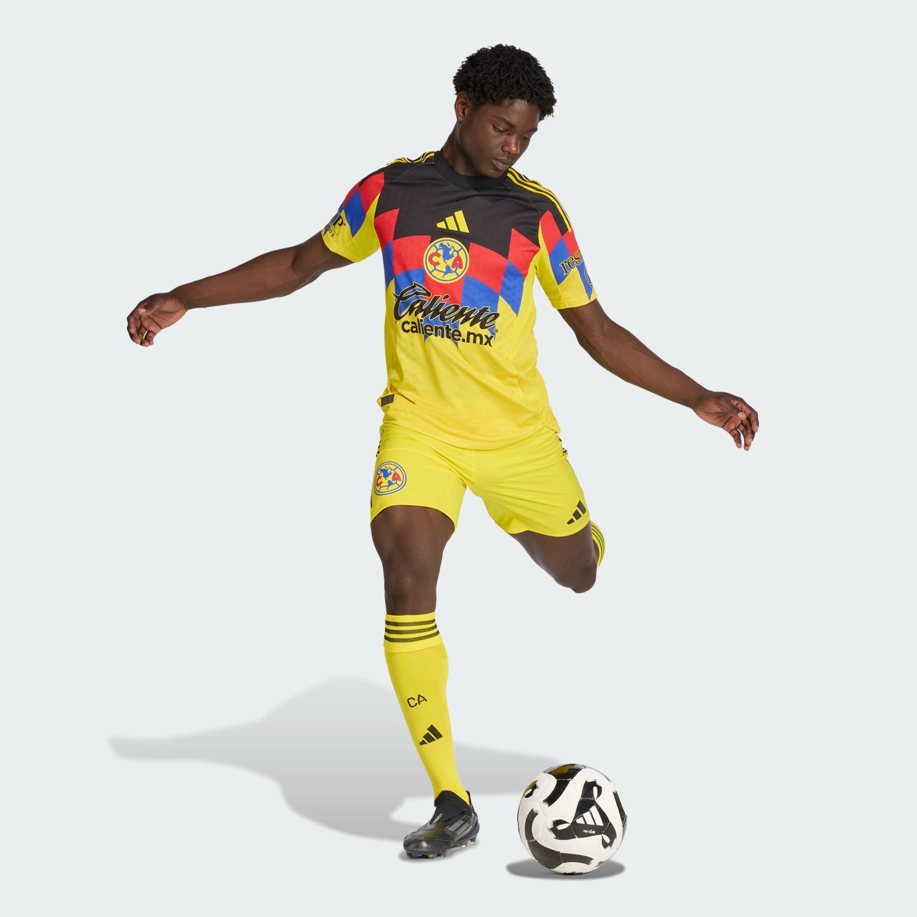 Club América 25/26 Home Authentic Jersey - 4