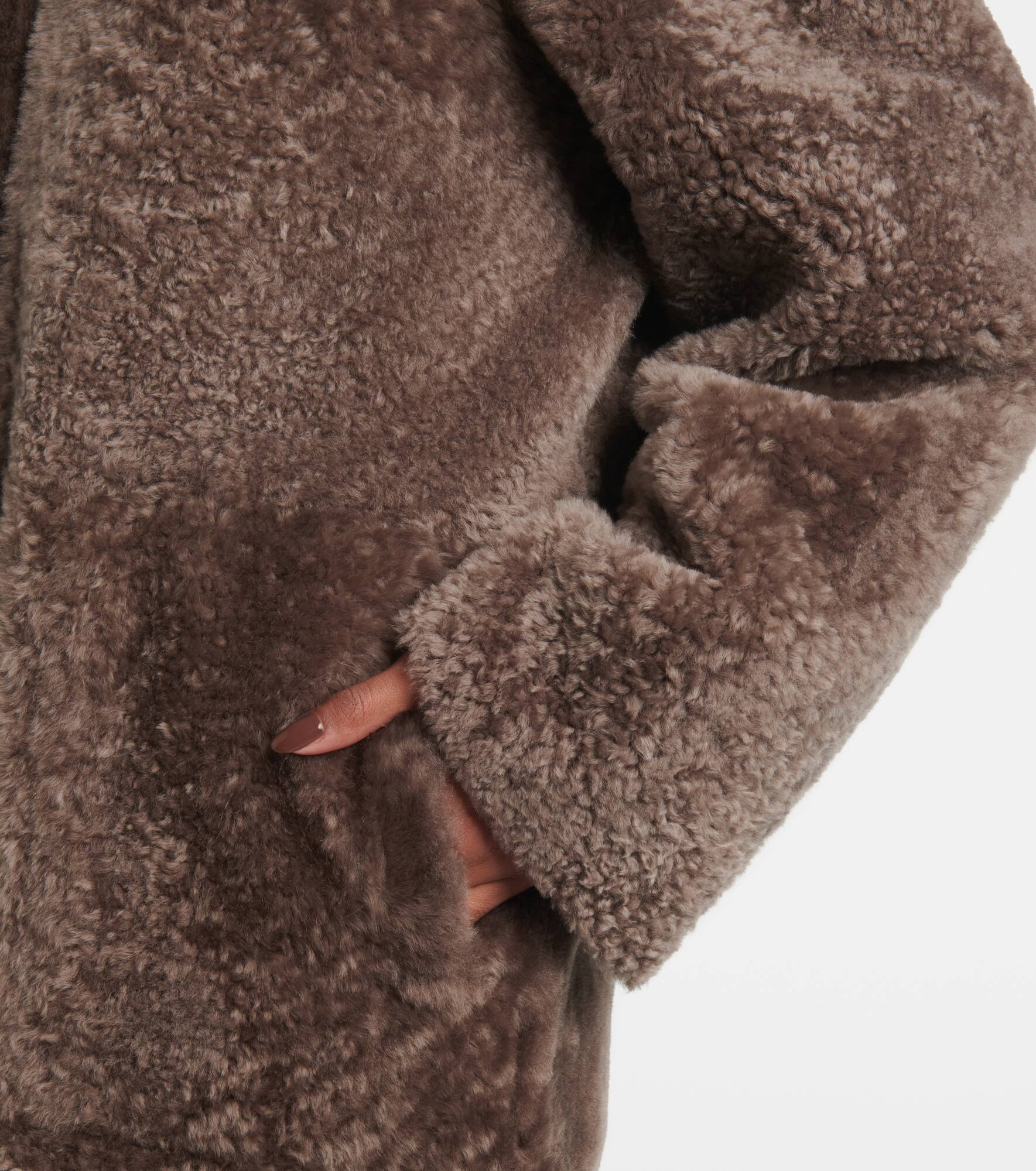 Reversible shearling and leather hooded coat - 5