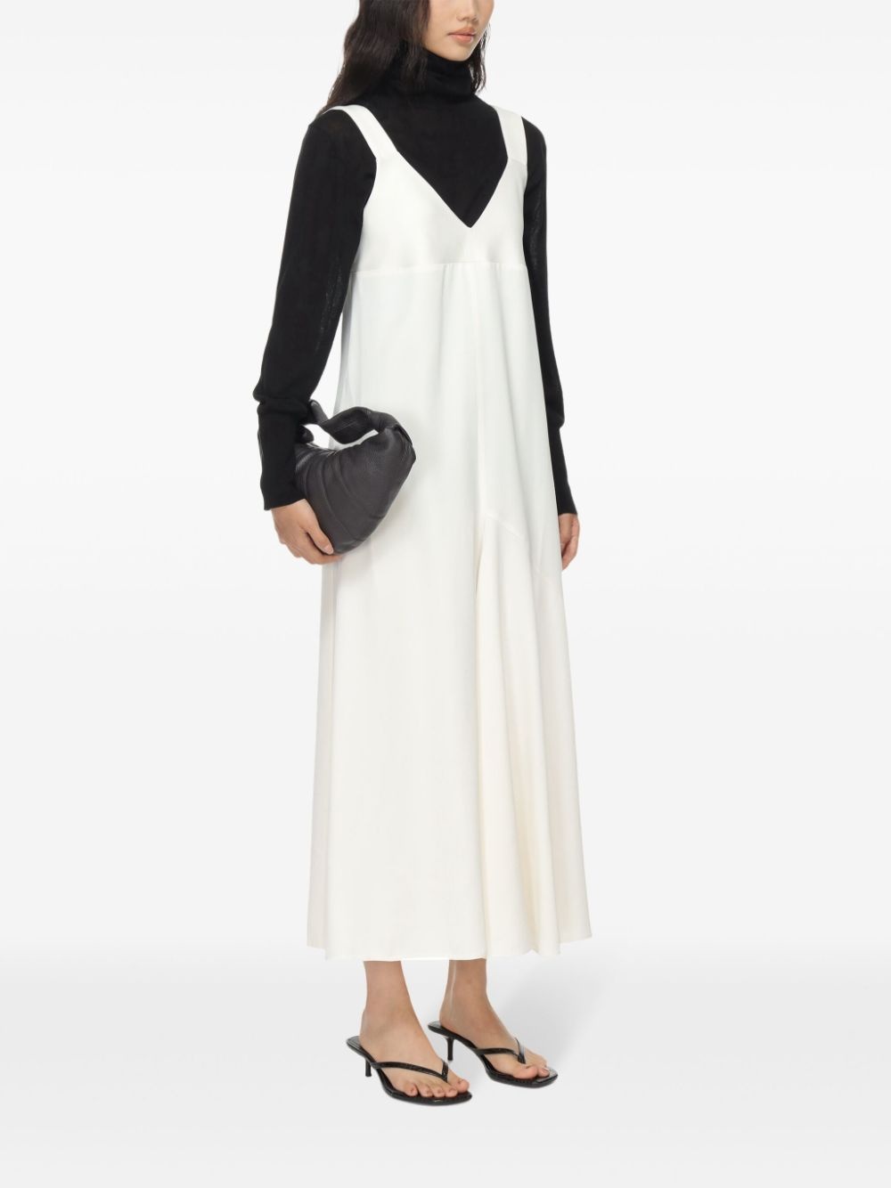 v-neck dress - 3