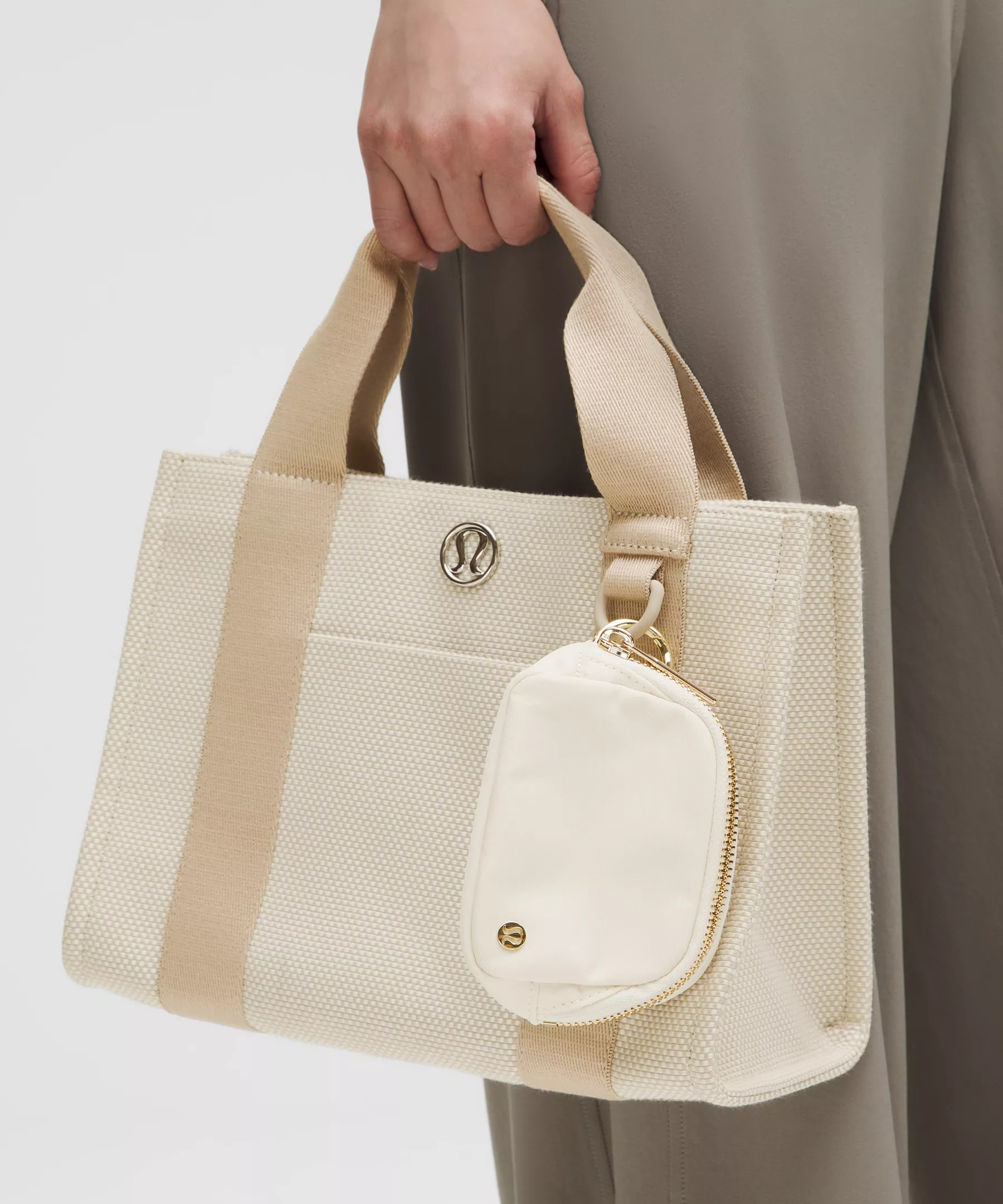 Everywhere Belt Bag Nano - 2
