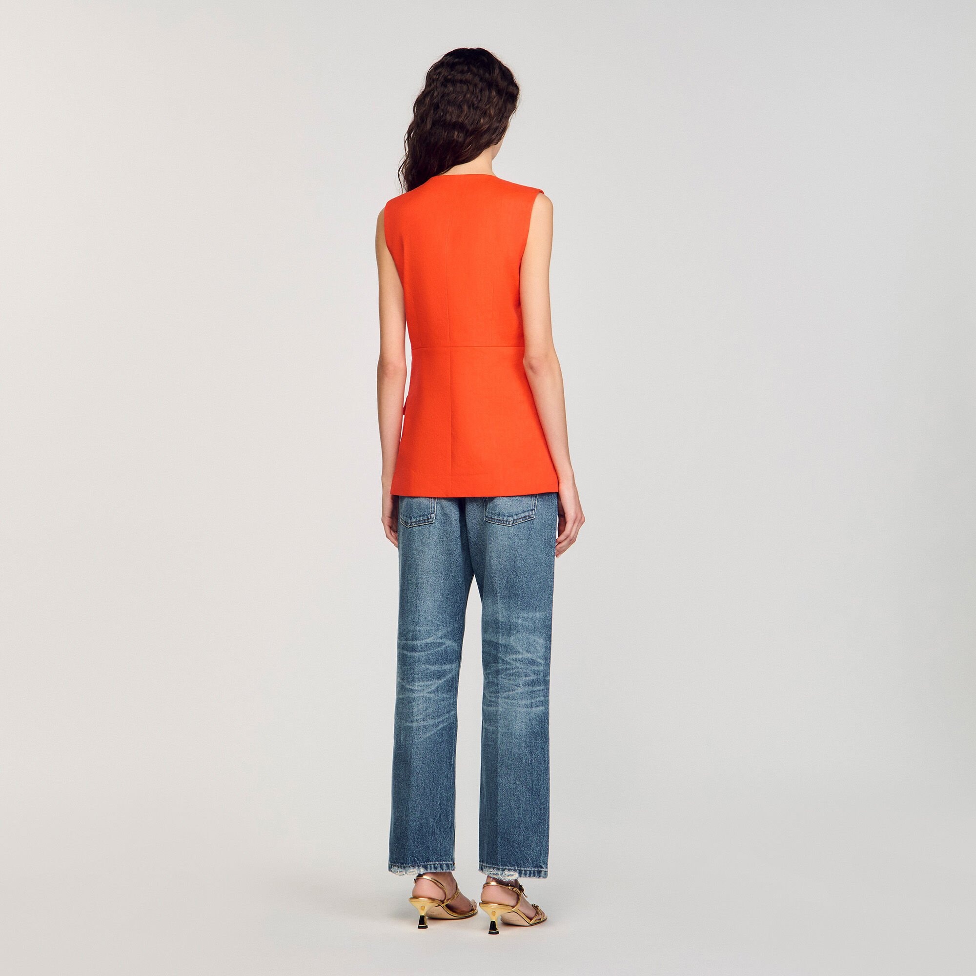 SLEEVELESS VEST - 5