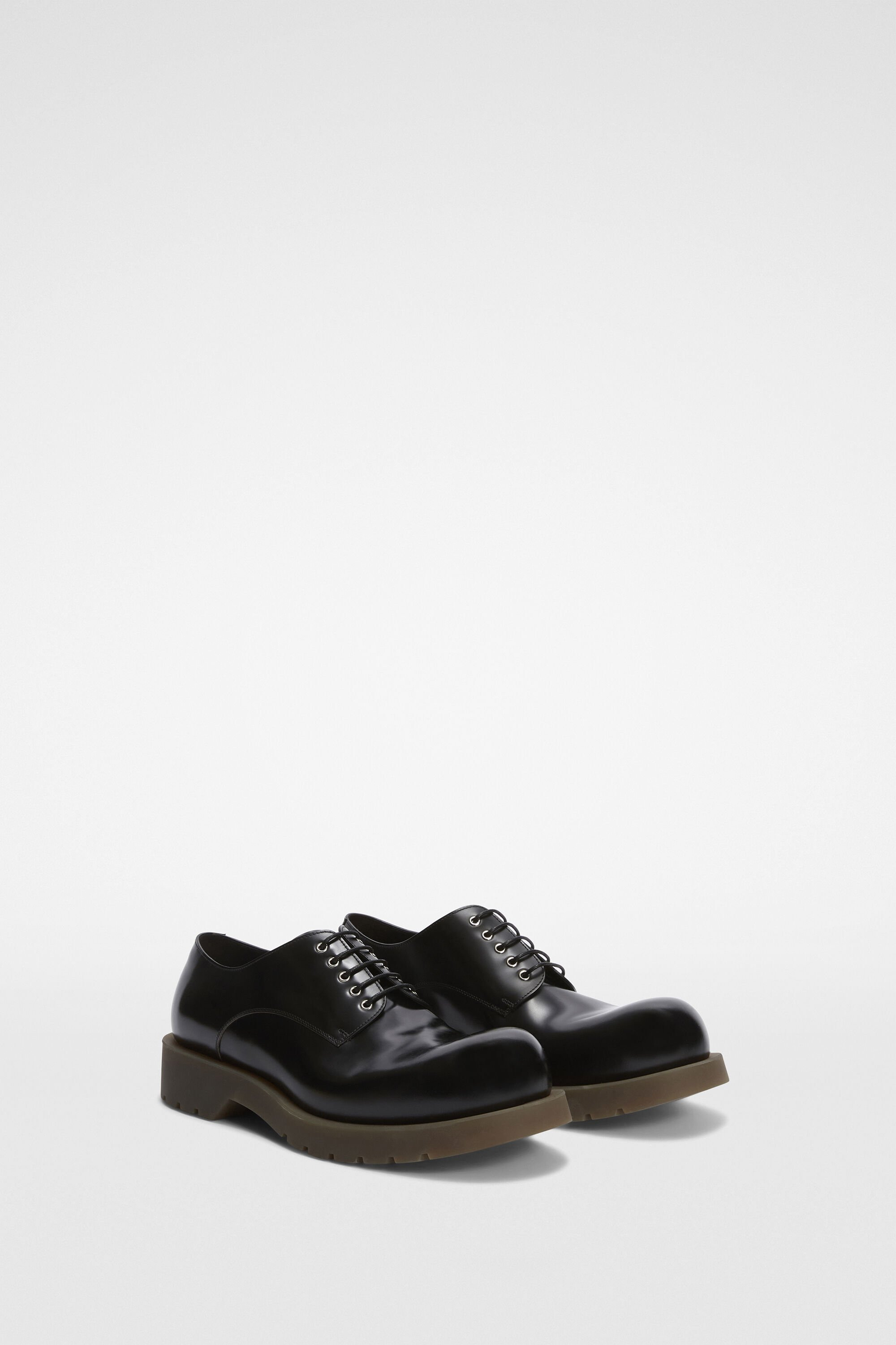 Lace-Up Shoe - 2