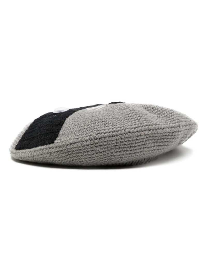Racoon wool beret 1