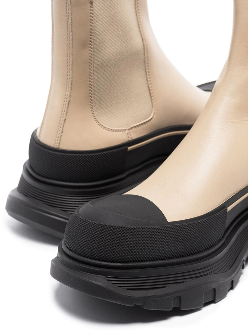Alexander McQueen Tread Slick Chelsea boots outlook