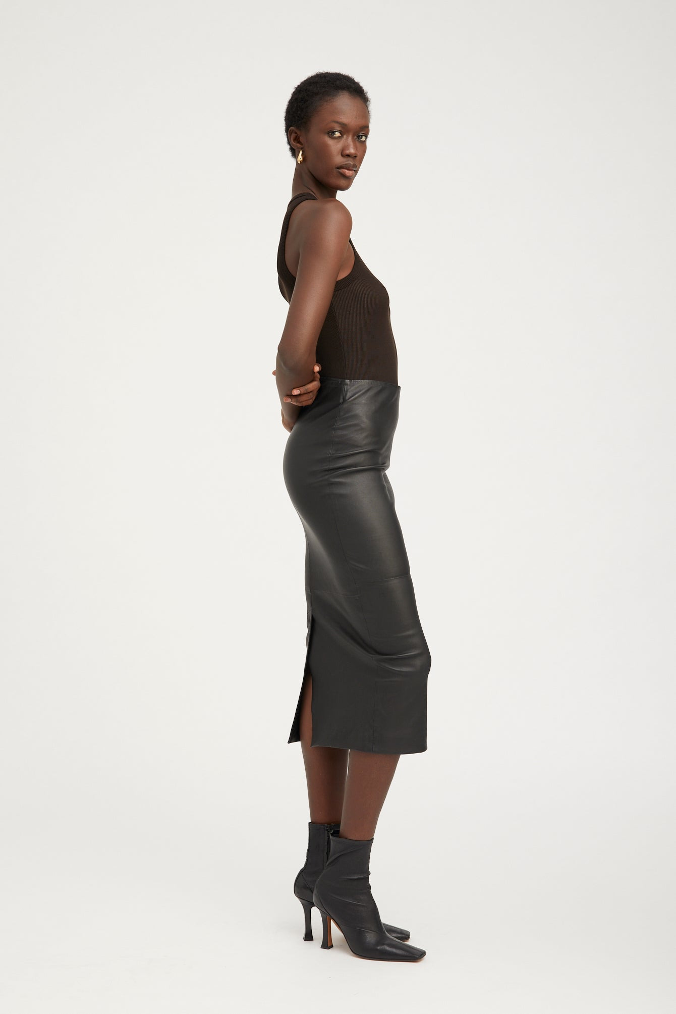 BLACK RIB RACER TANK - 6