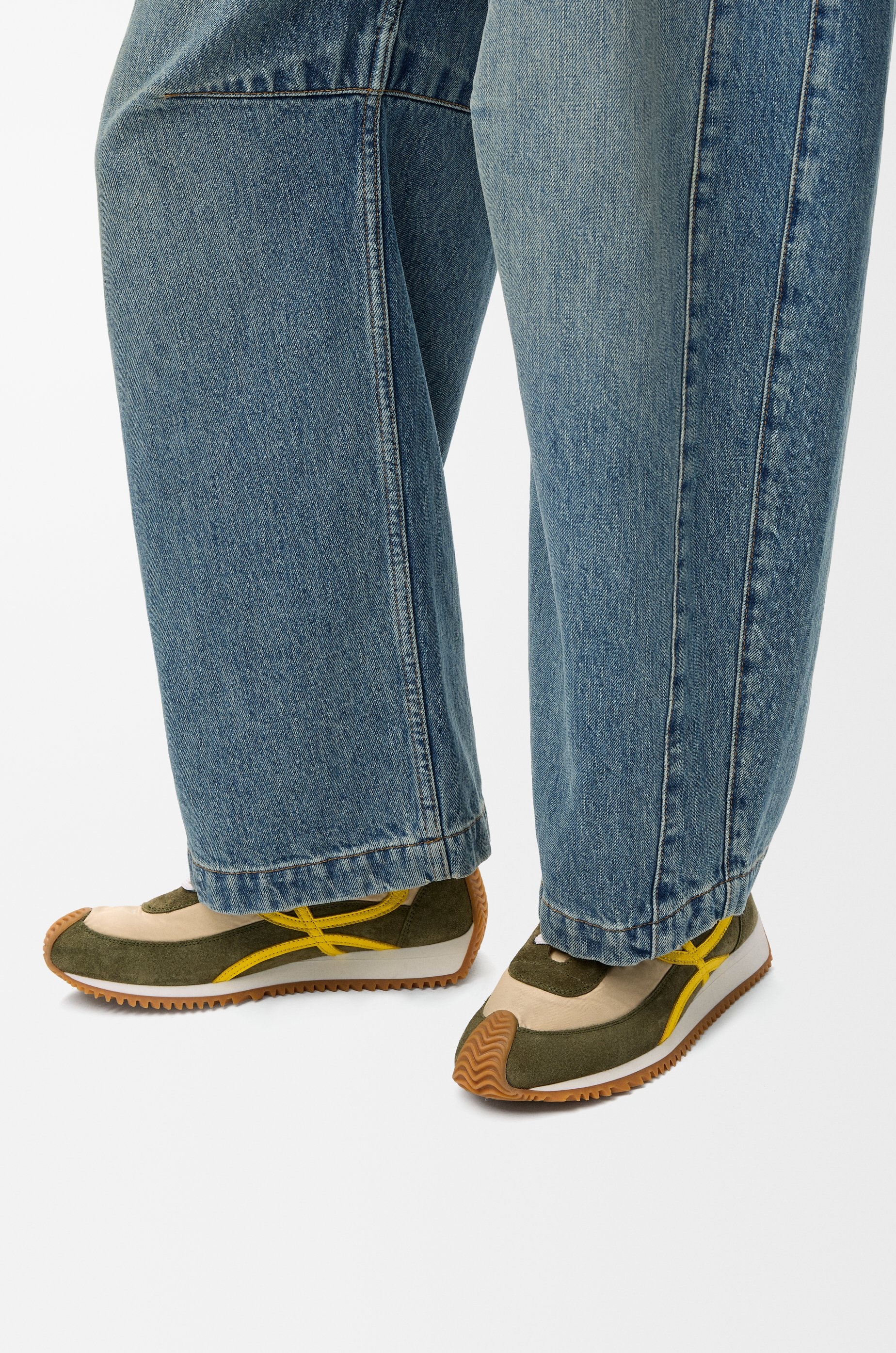 Flow Runner 2.0 in nylon and suede - 2