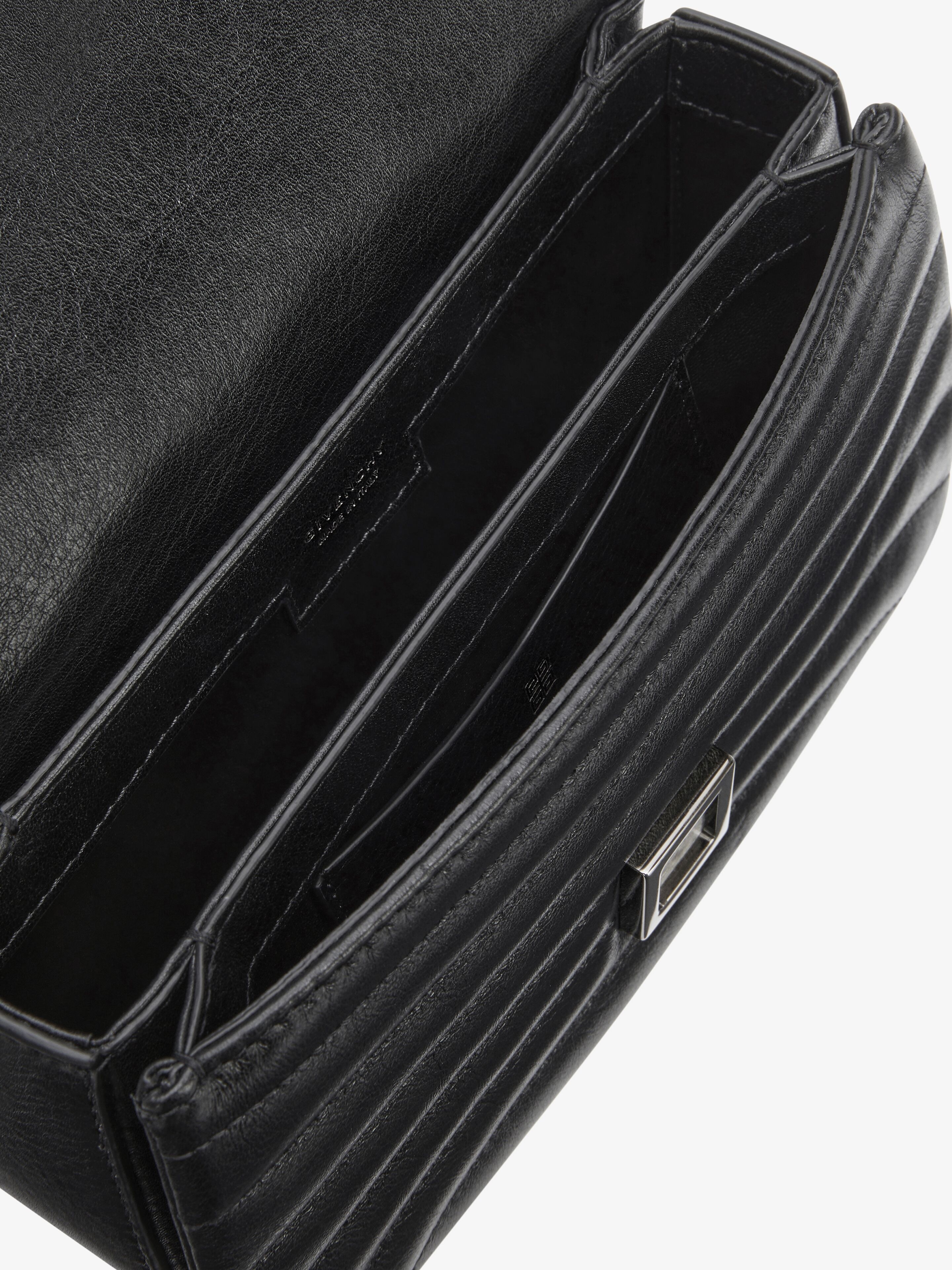 SMALL 4G SOFT BAG IN QUILTED LEATHER - 7