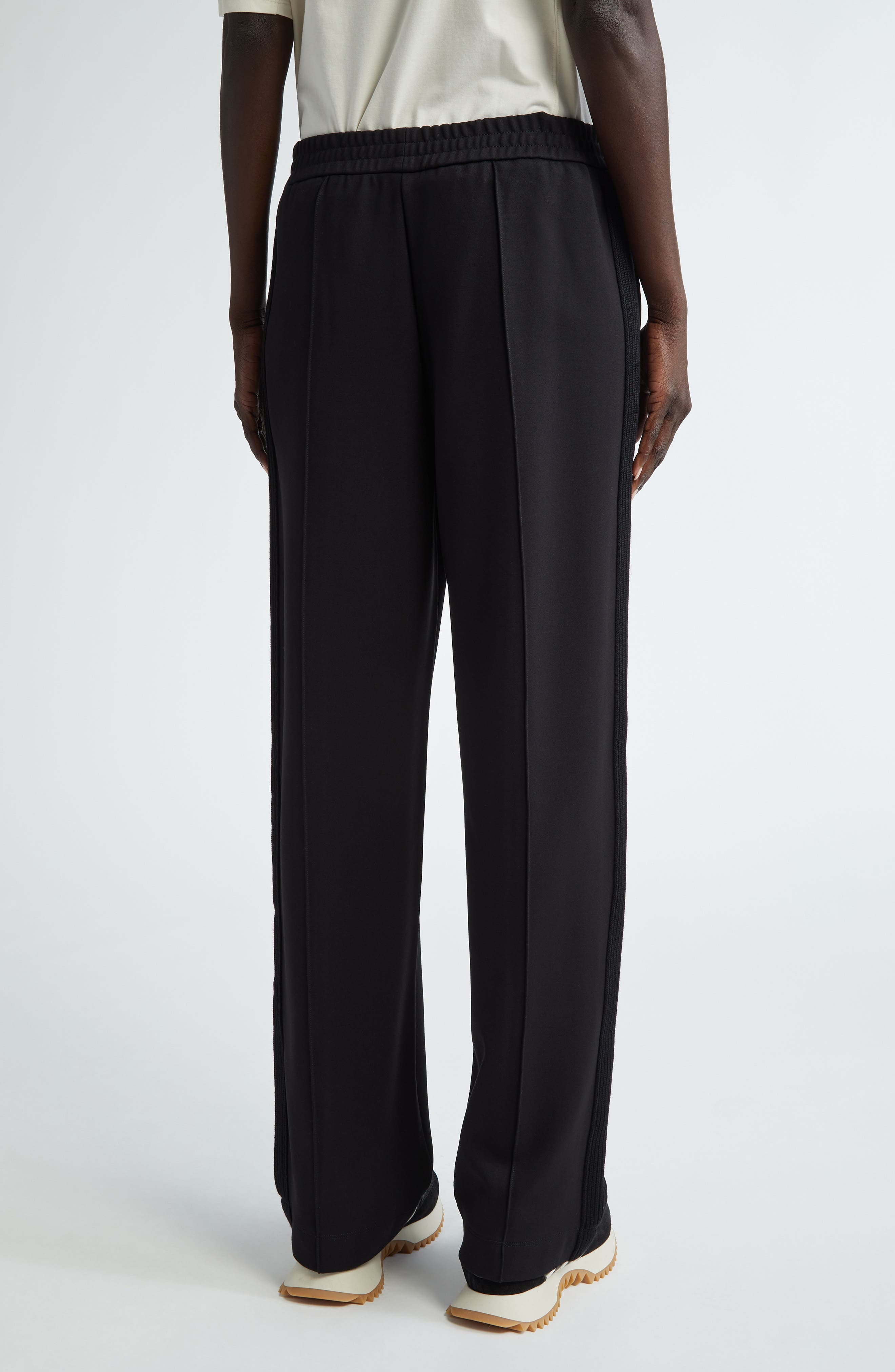 Logo Patch Sweatpants - 2