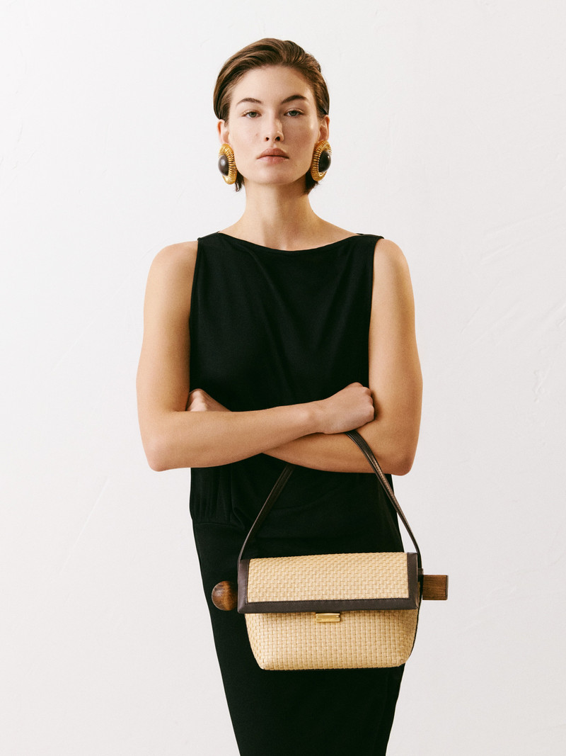 JACQUEMUS The Rond Carré outlook