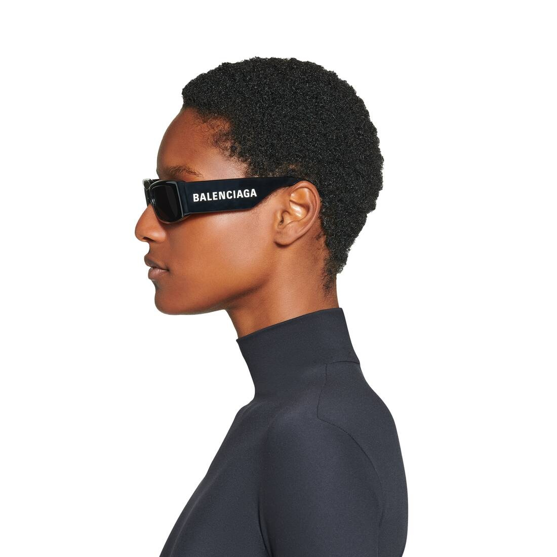 Max Rectangle Sunglasses in Black - 6