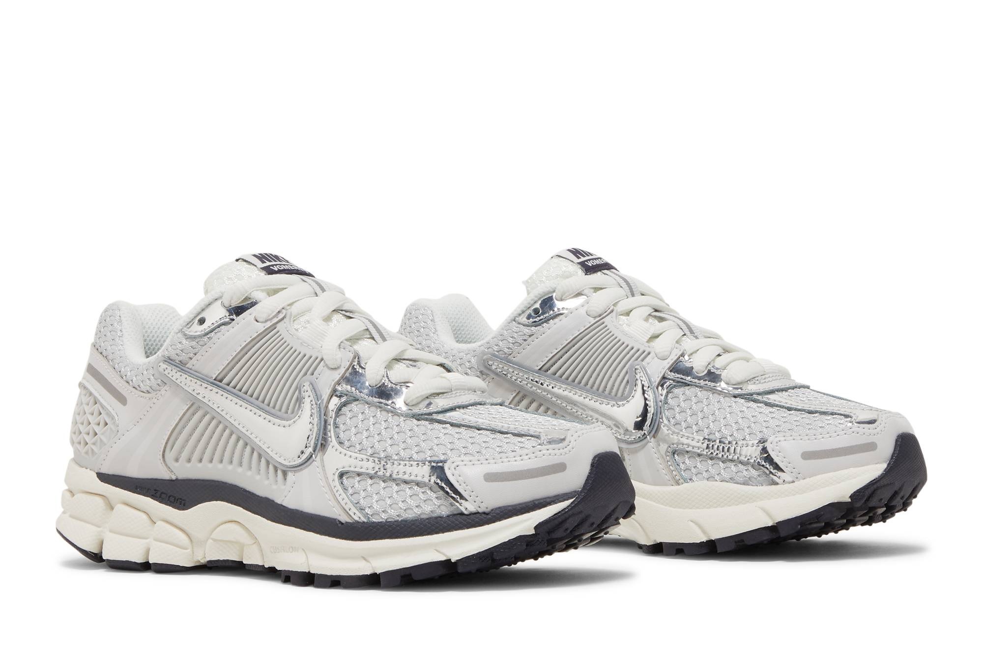 Wmns Air Zoom Vomero 5 'Photon Dust Metallic Silver' - 8