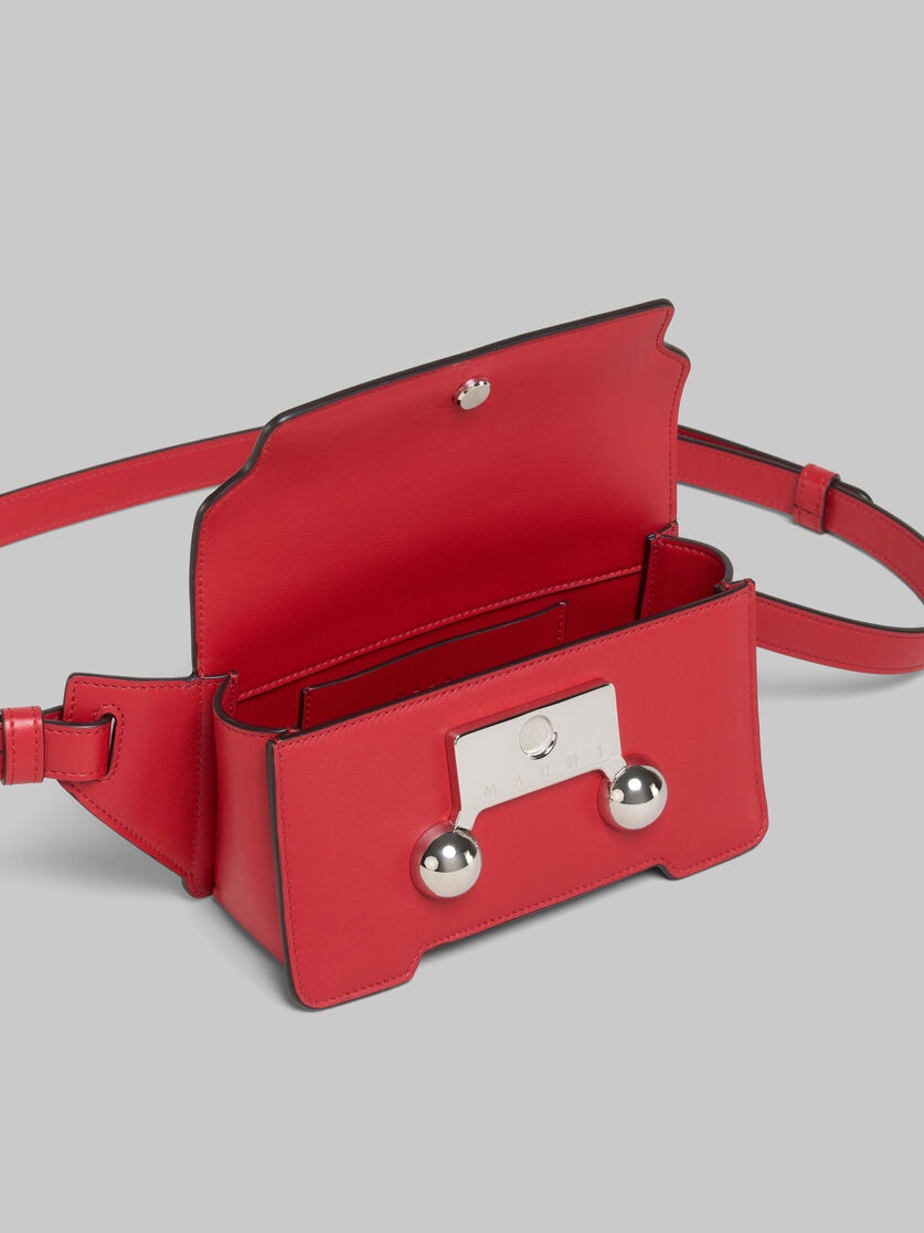 RED LEATHER TRUNKAROO CROSSBODY BAG - 4