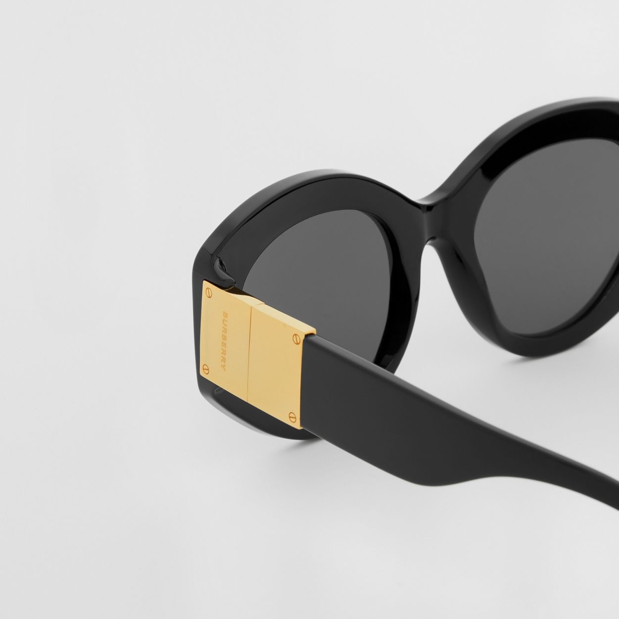 Hardware Detail Cat-eye Frame Sunglasses - 2