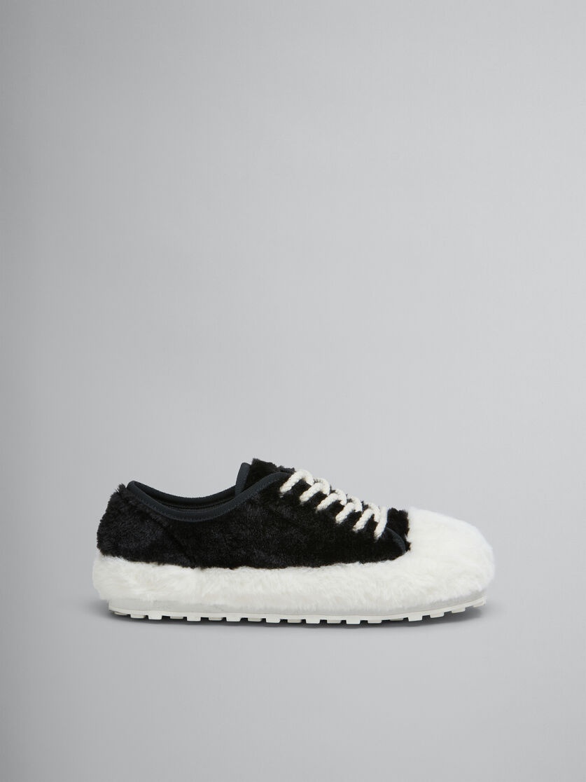 BLACK TEDDY TENNIS SNEAKER - 1