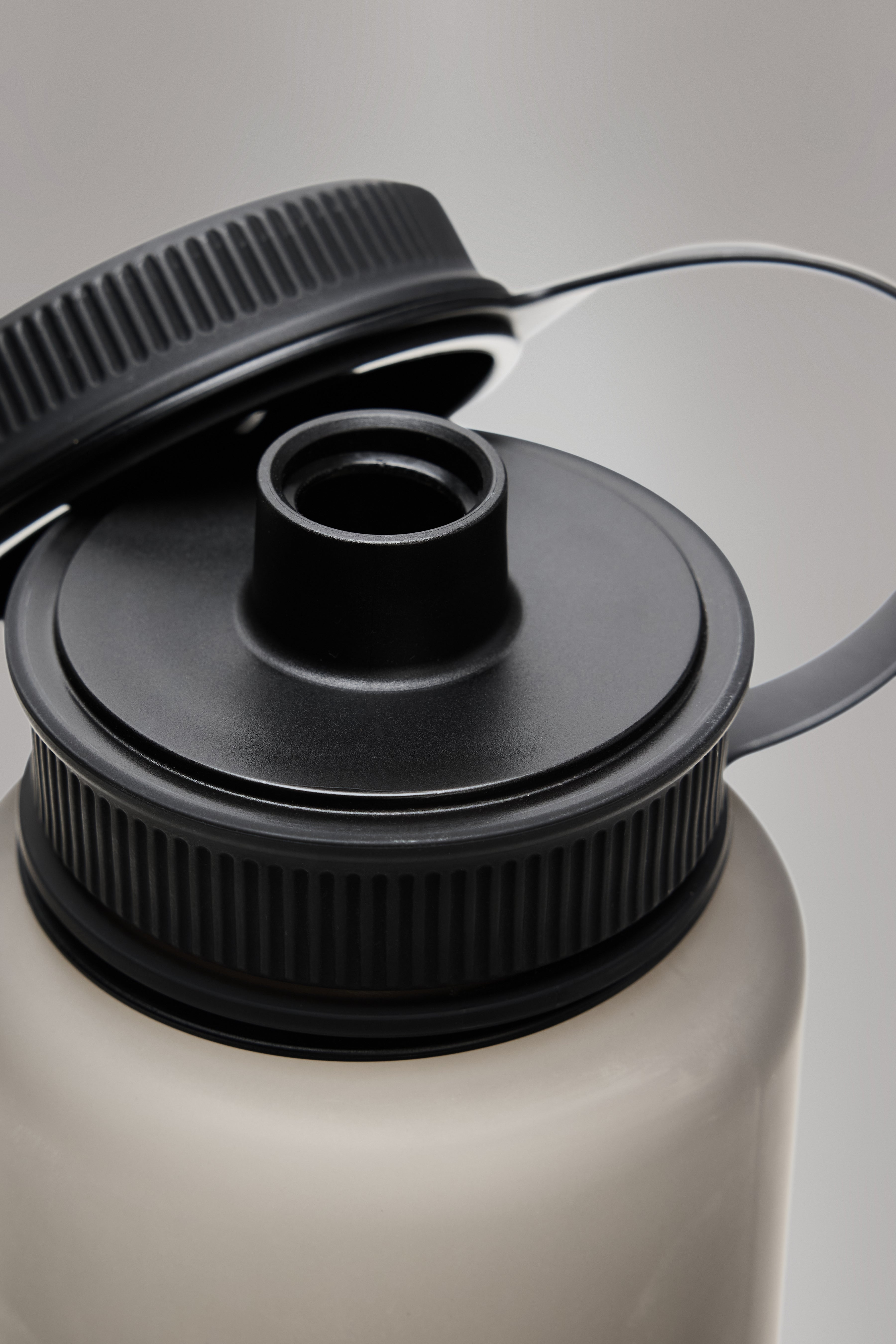 Water Bottle 900ml - 2