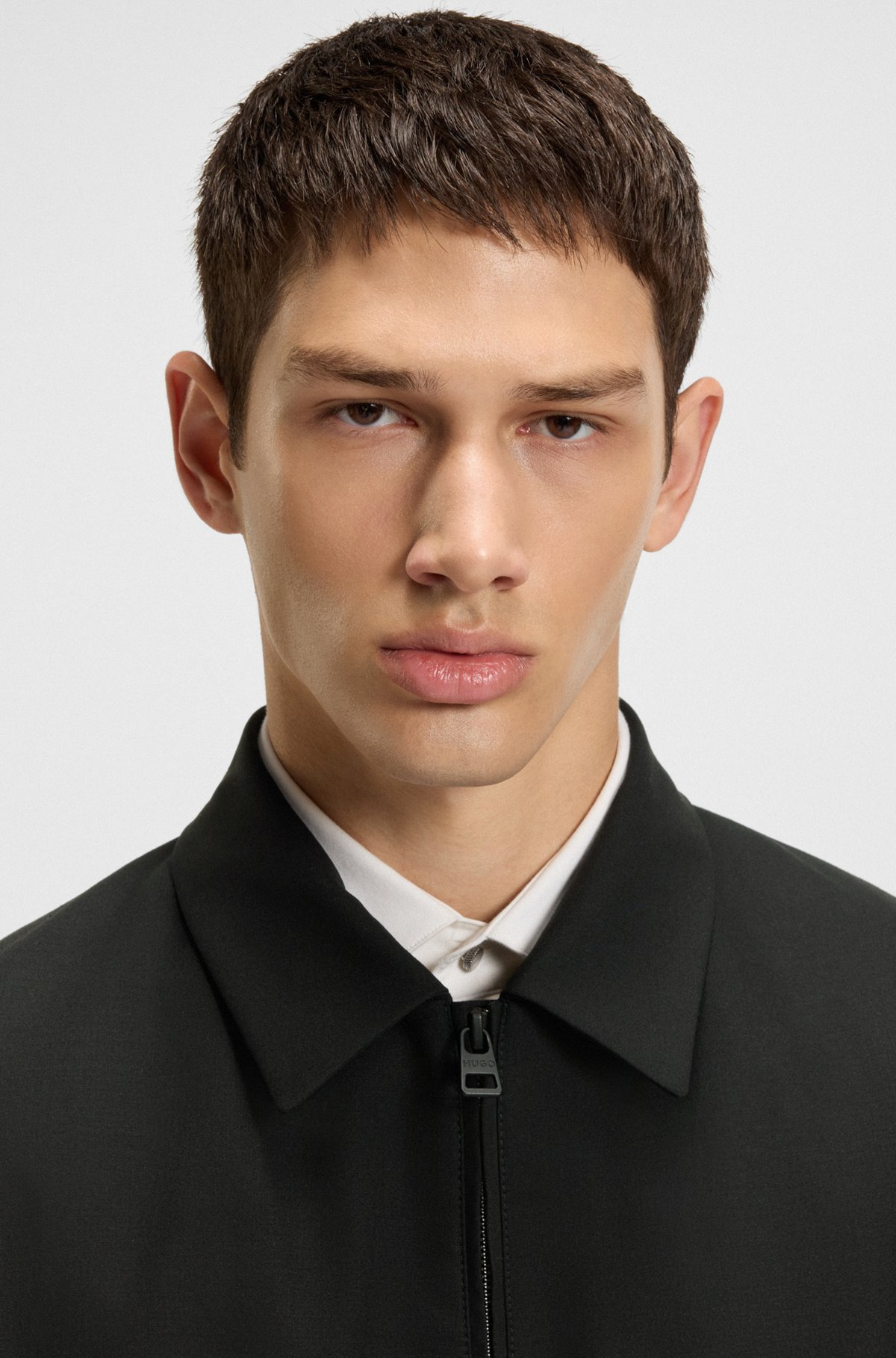SLIM-FIT JACKET IN PERFORMANCE-STRETCH FABRIC - 5