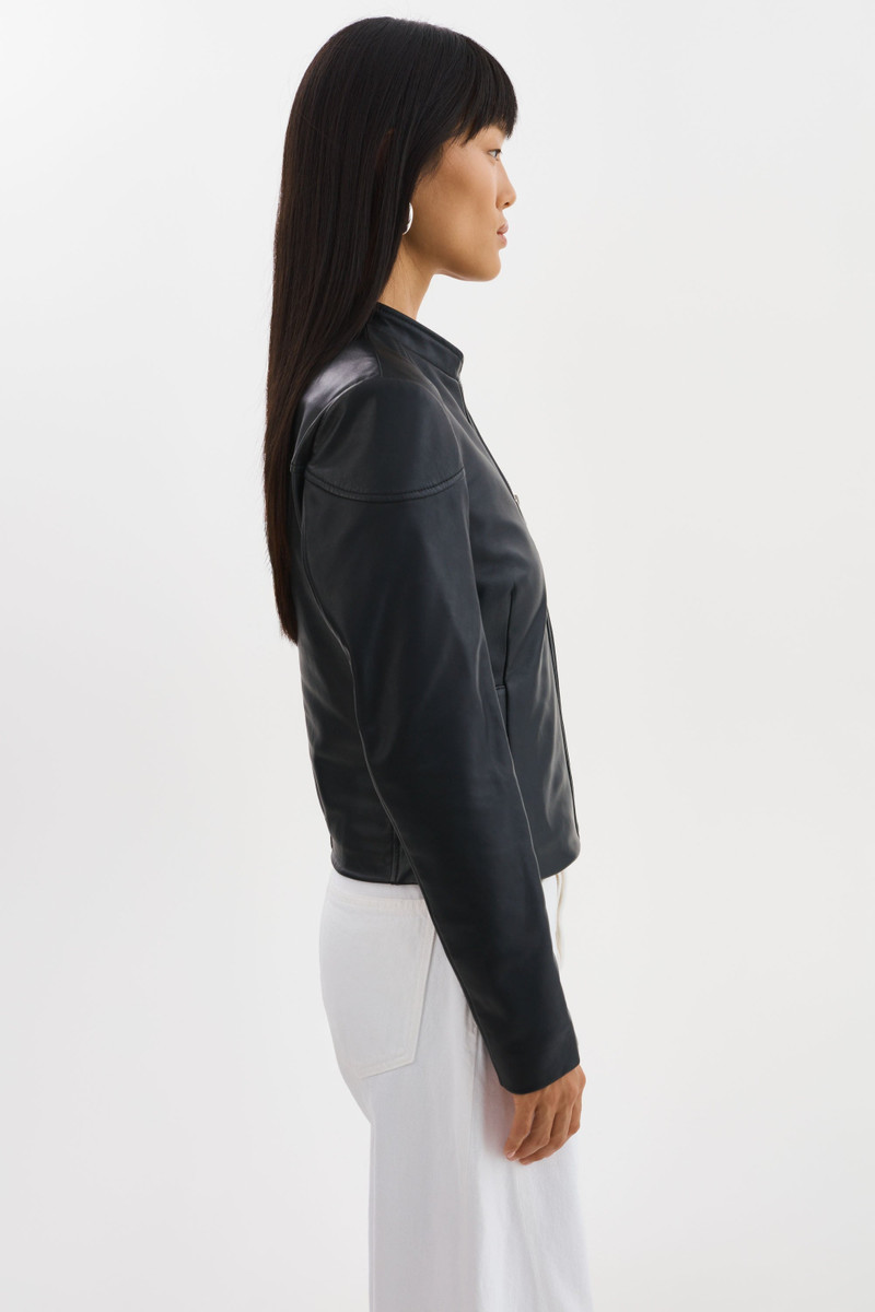 HIRA | Fitted Leather Jacket 5