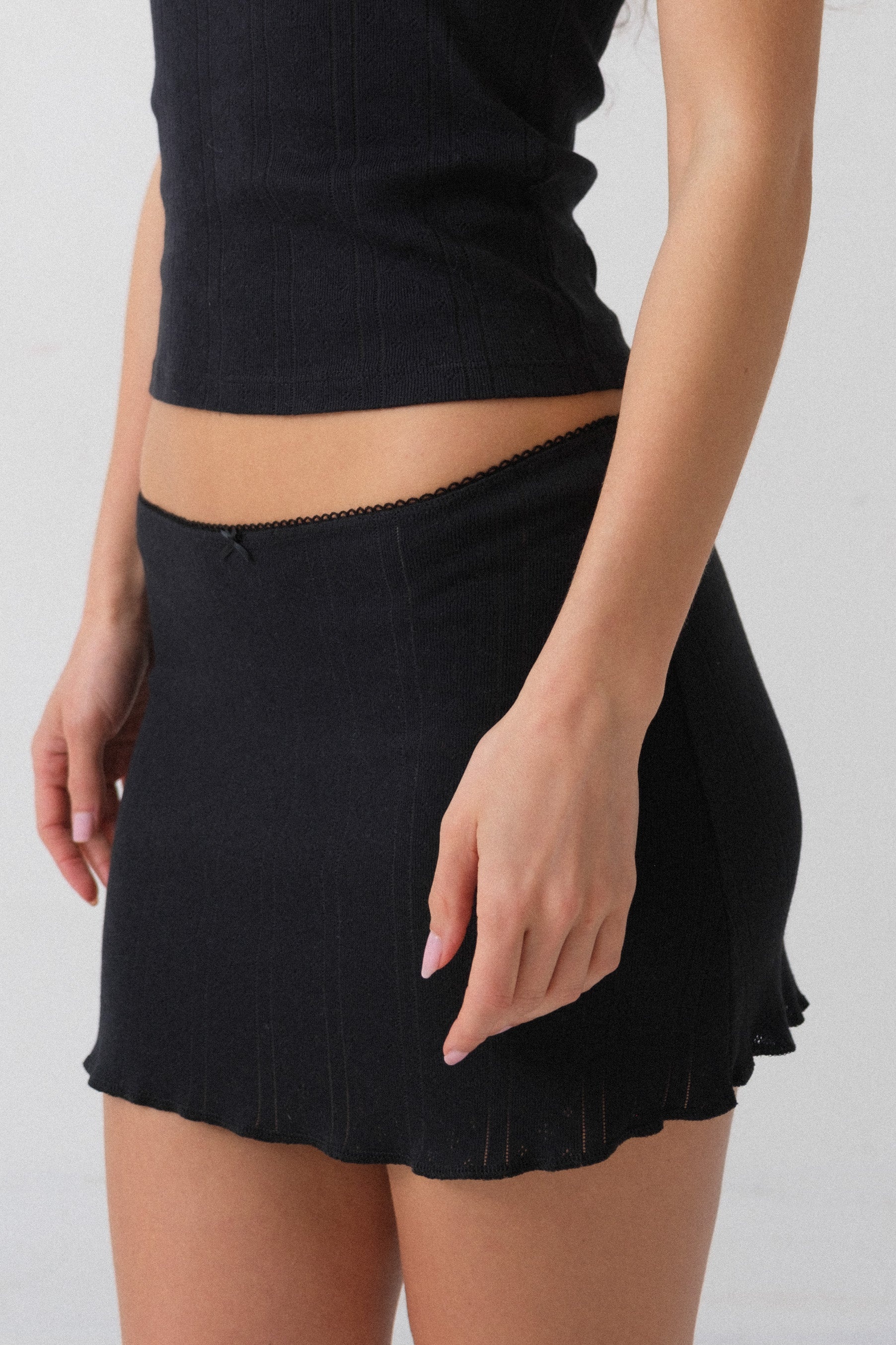 The Mini Skirt Black - 4