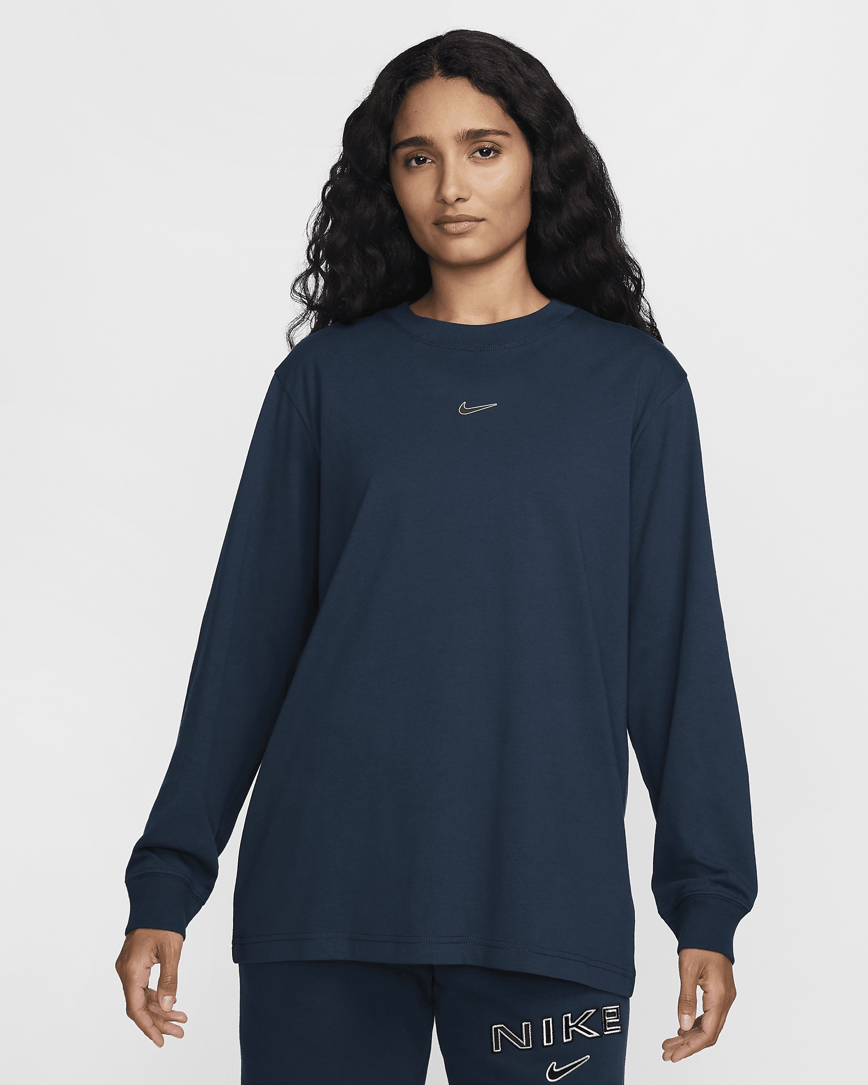 Women's Nike Sportswear Loose Long-Sleeve T-Shirt - 1
