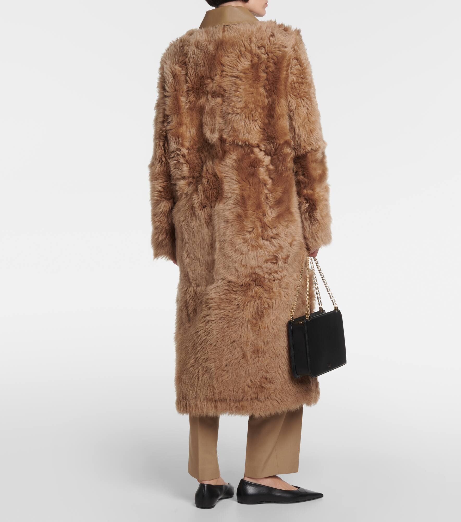 Leather-trimmed shearling coat - 3