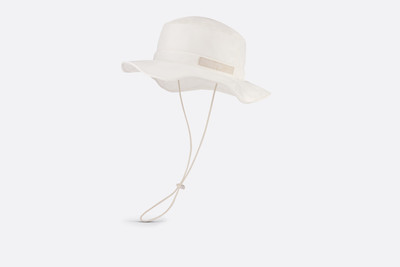 Dior Safari Hat outlook