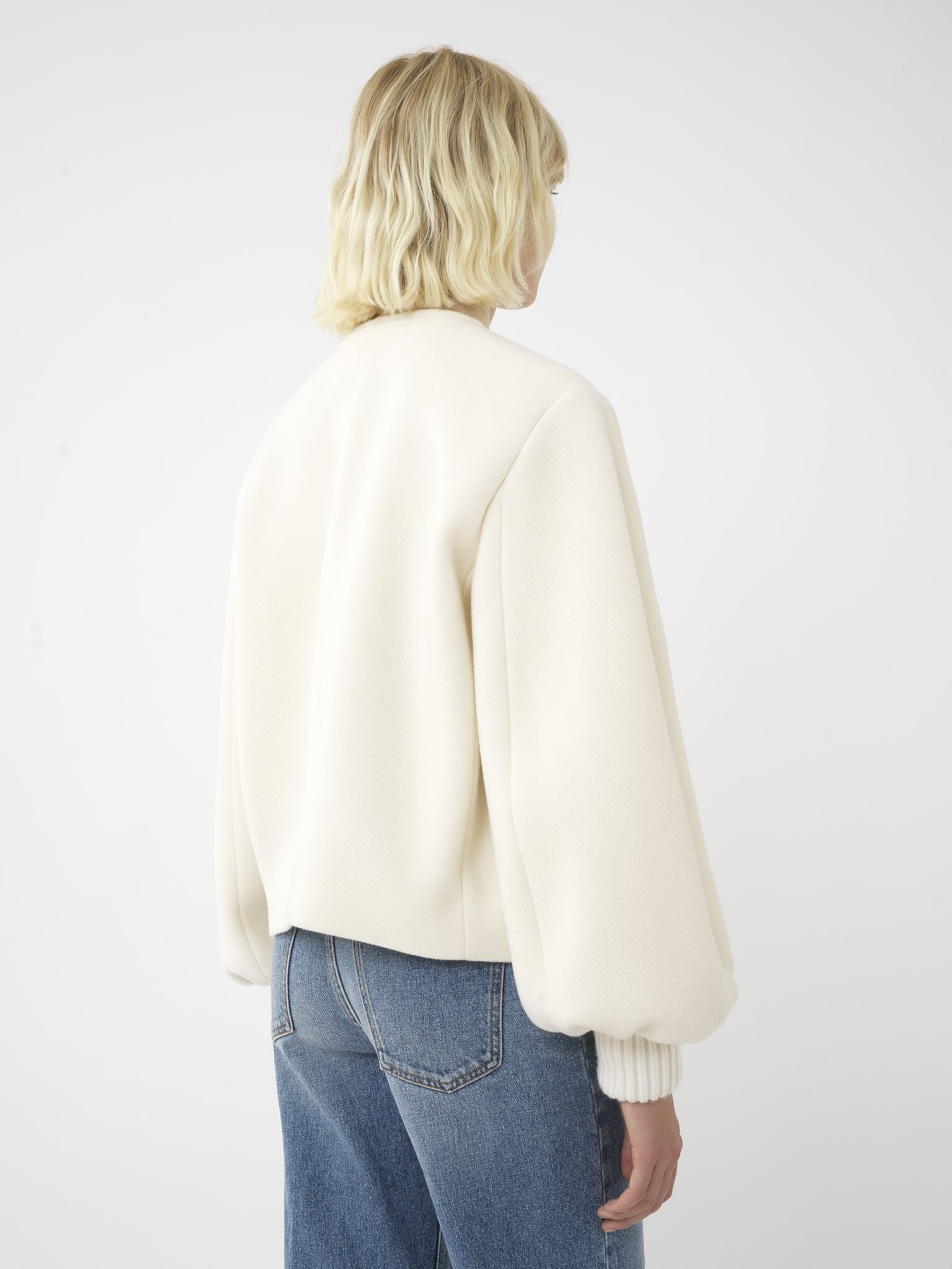 BALLOON-SLEEVE SHORT COAT - 6
