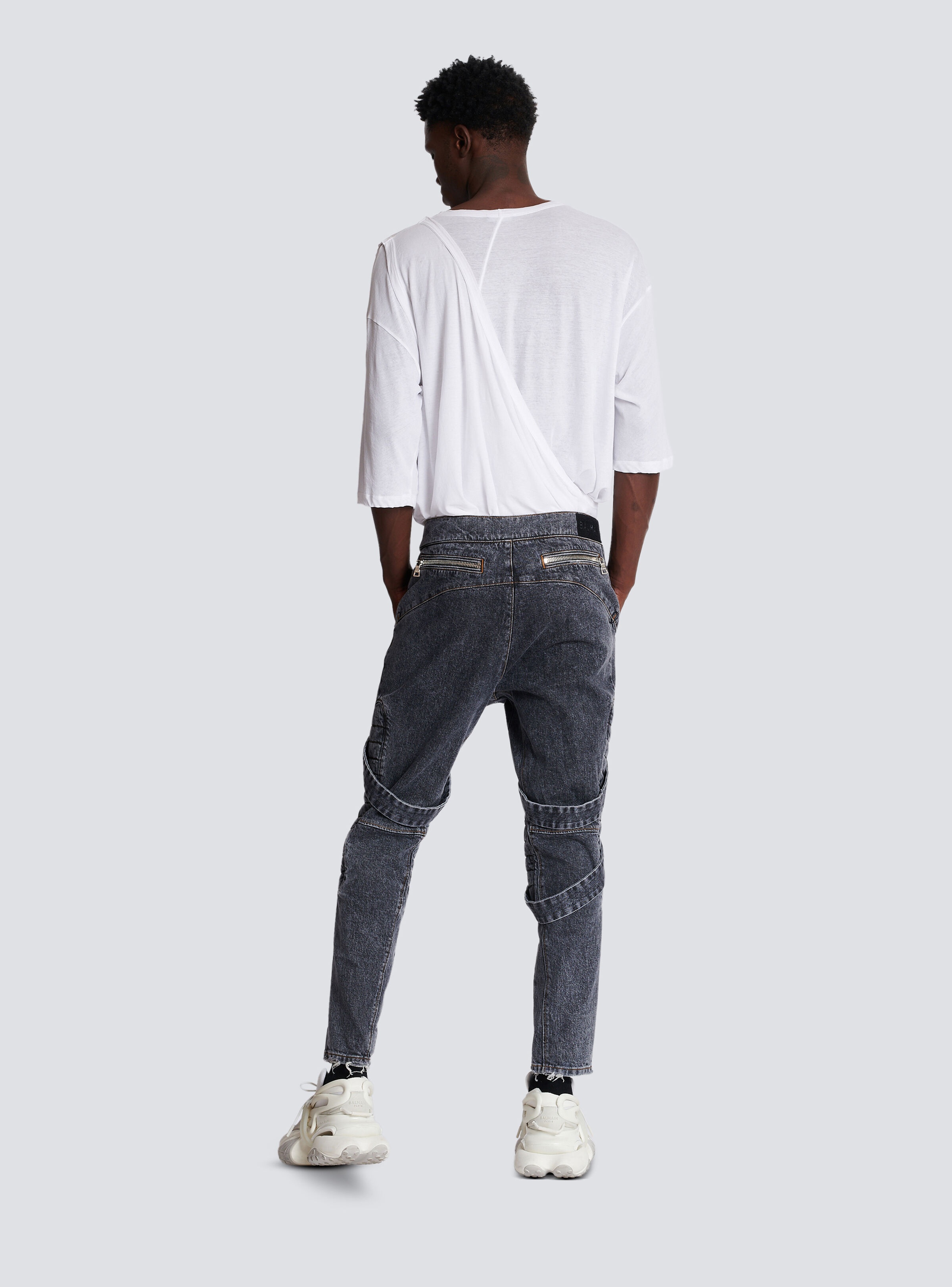 Cotton slim-fit jeans with straps - 4