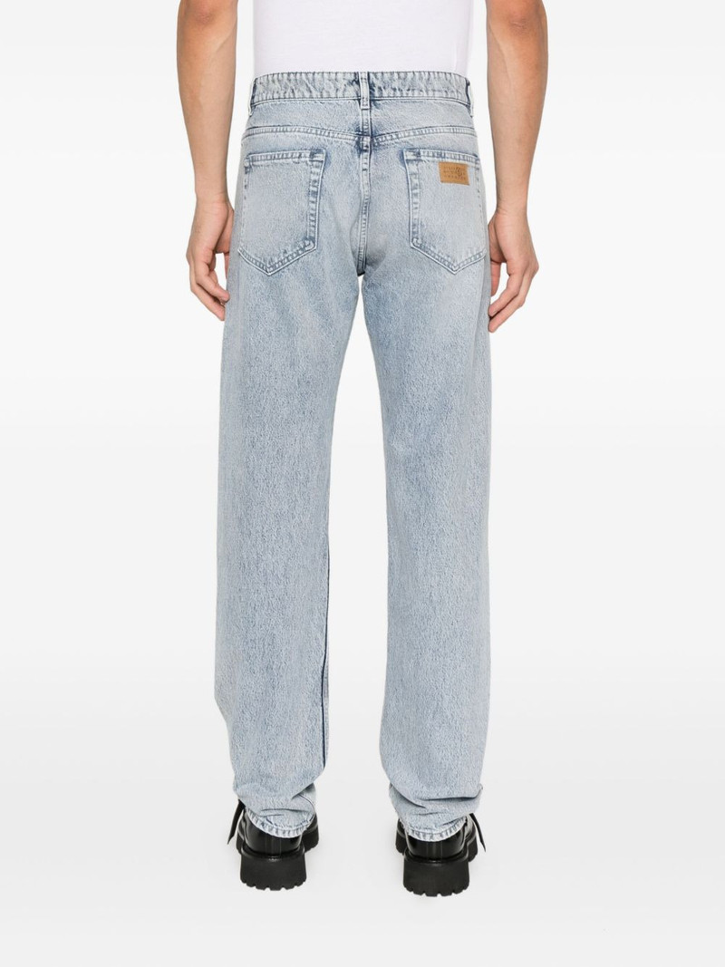button-fastening jeans 4