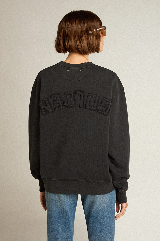 Sweatshirt in washed black with reverse logo on the back - Asian fit - 8