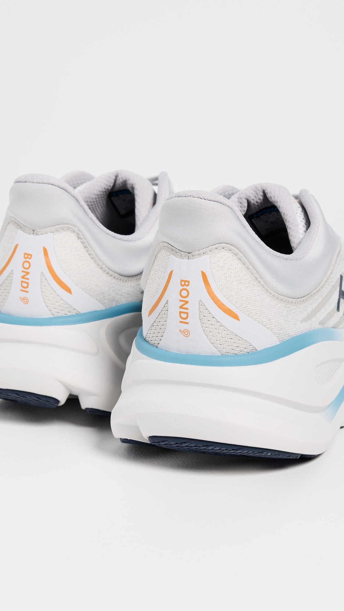 Bondi 9 Sneakers - 2