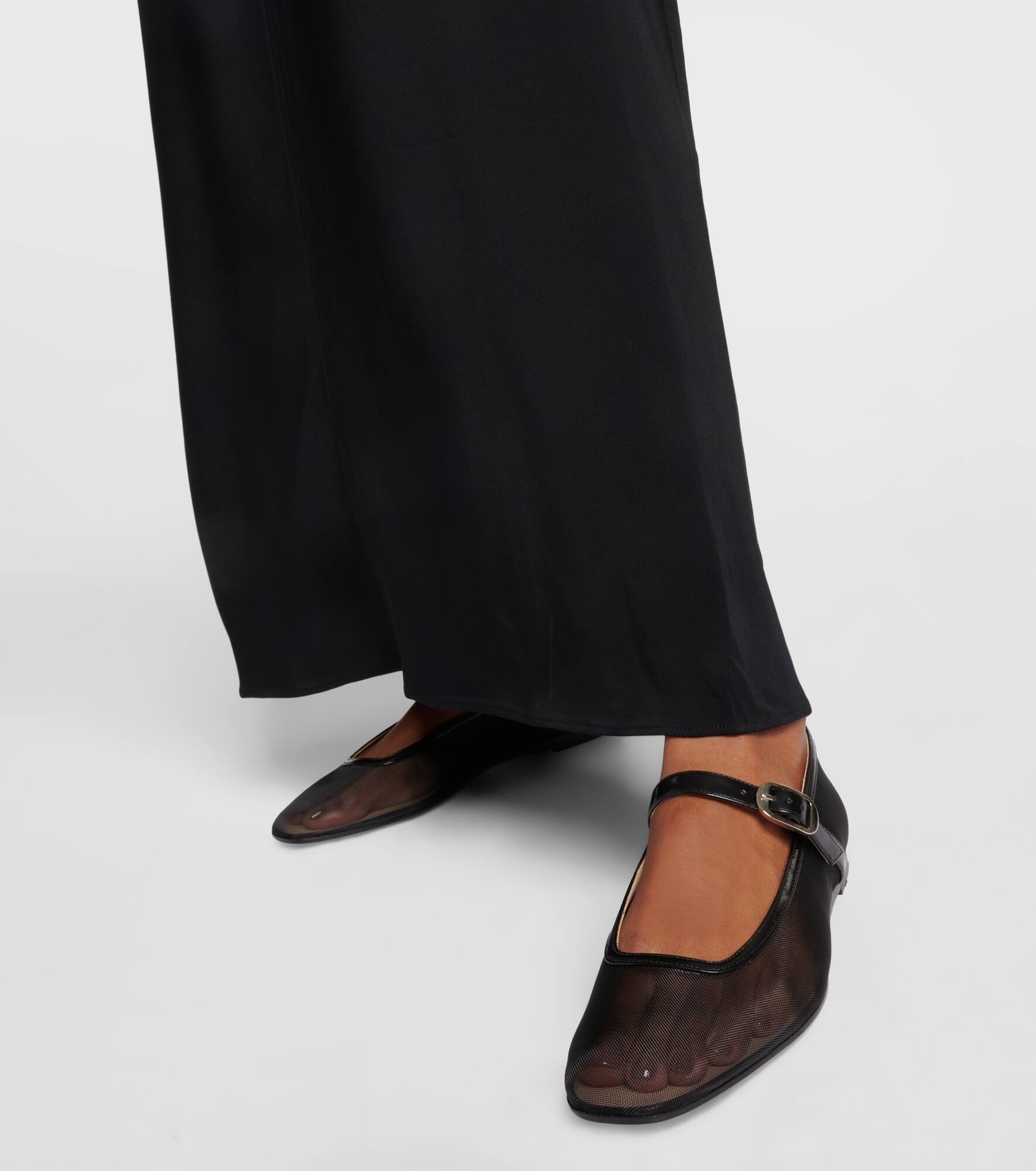Patent leather-trimmed mesh flats - 4