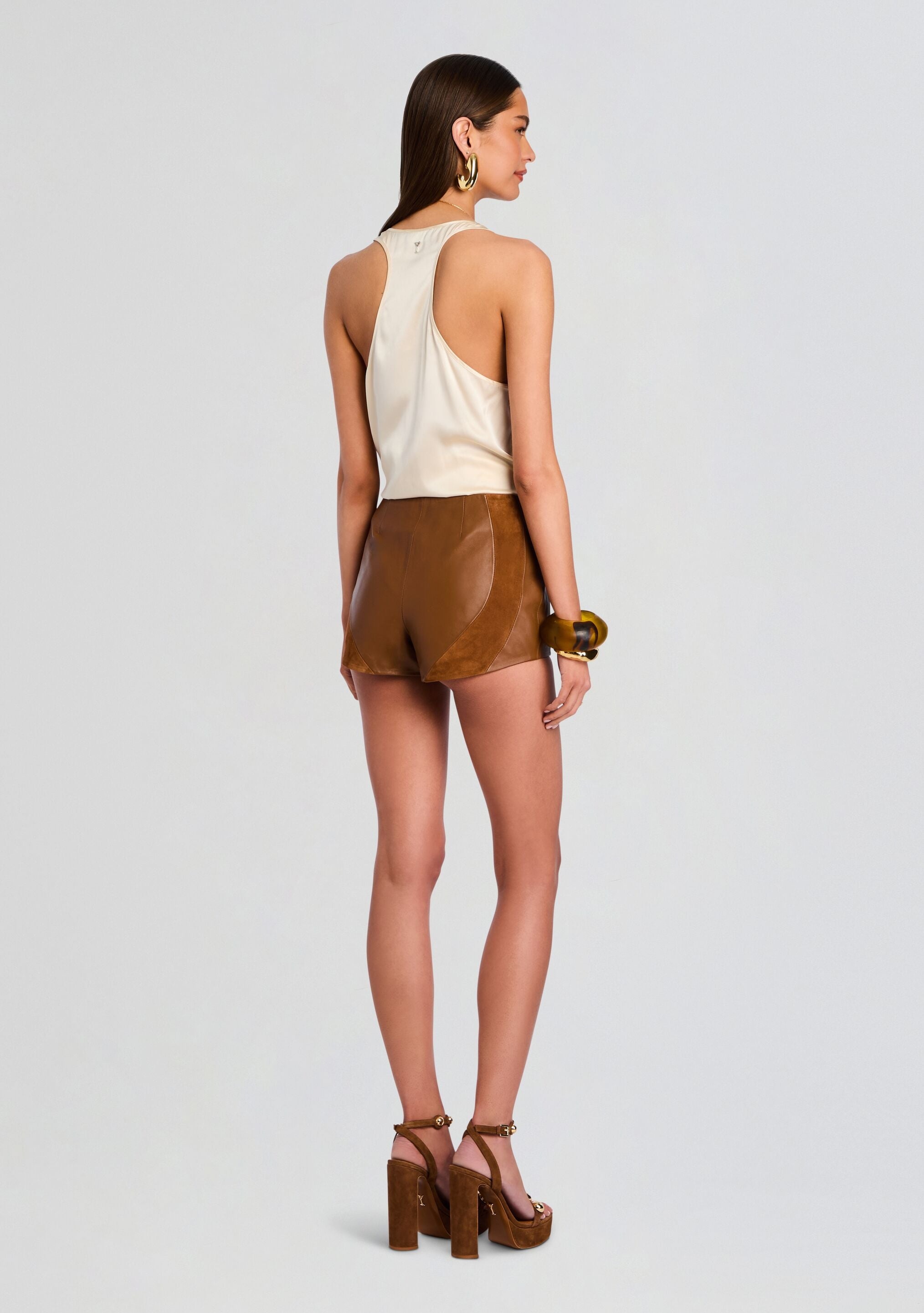AGDA SUEDE SHORT - 4