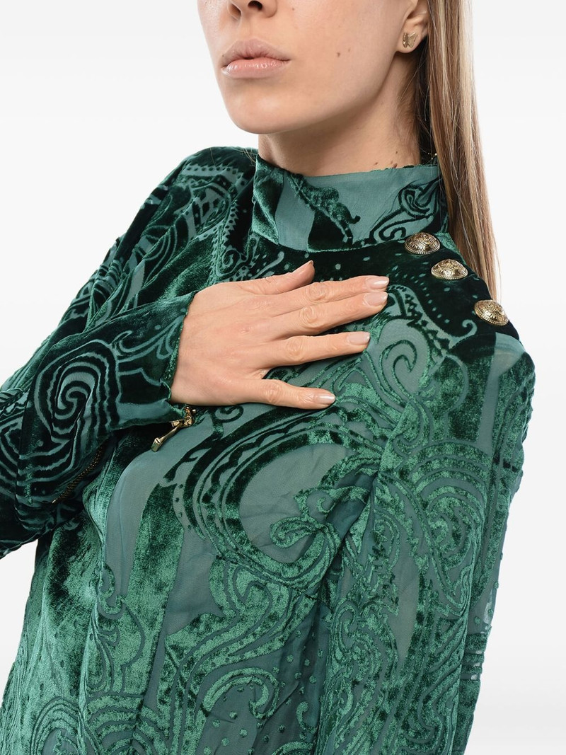 velvet-finish dress 4