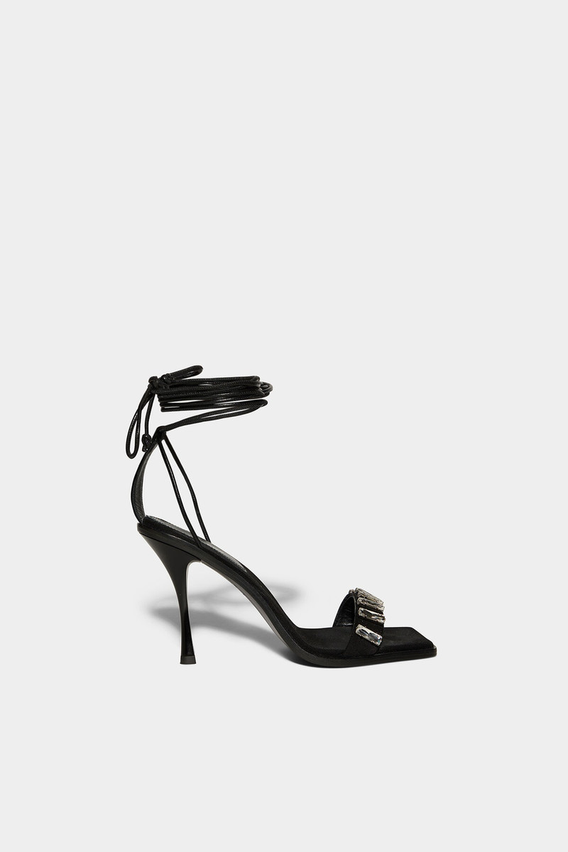 HONEY HEELED SANDALS 1