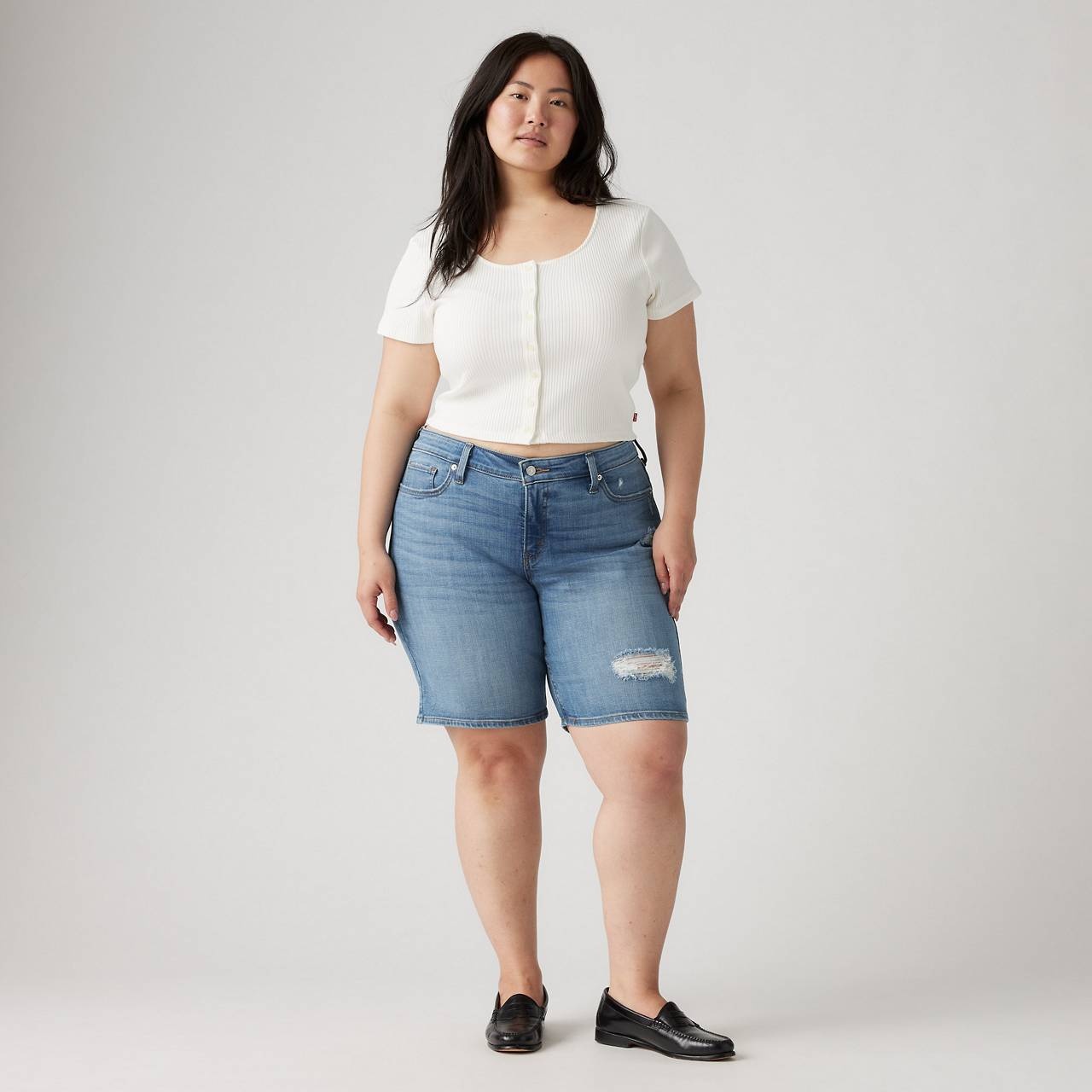 MID LENGTH WOMEN'S SHORTS (PLUS SIZE) - 2