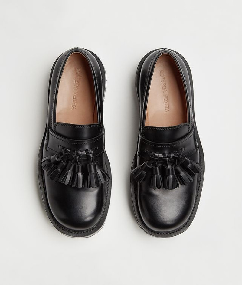 Bottega Veneta THE STILT outlook