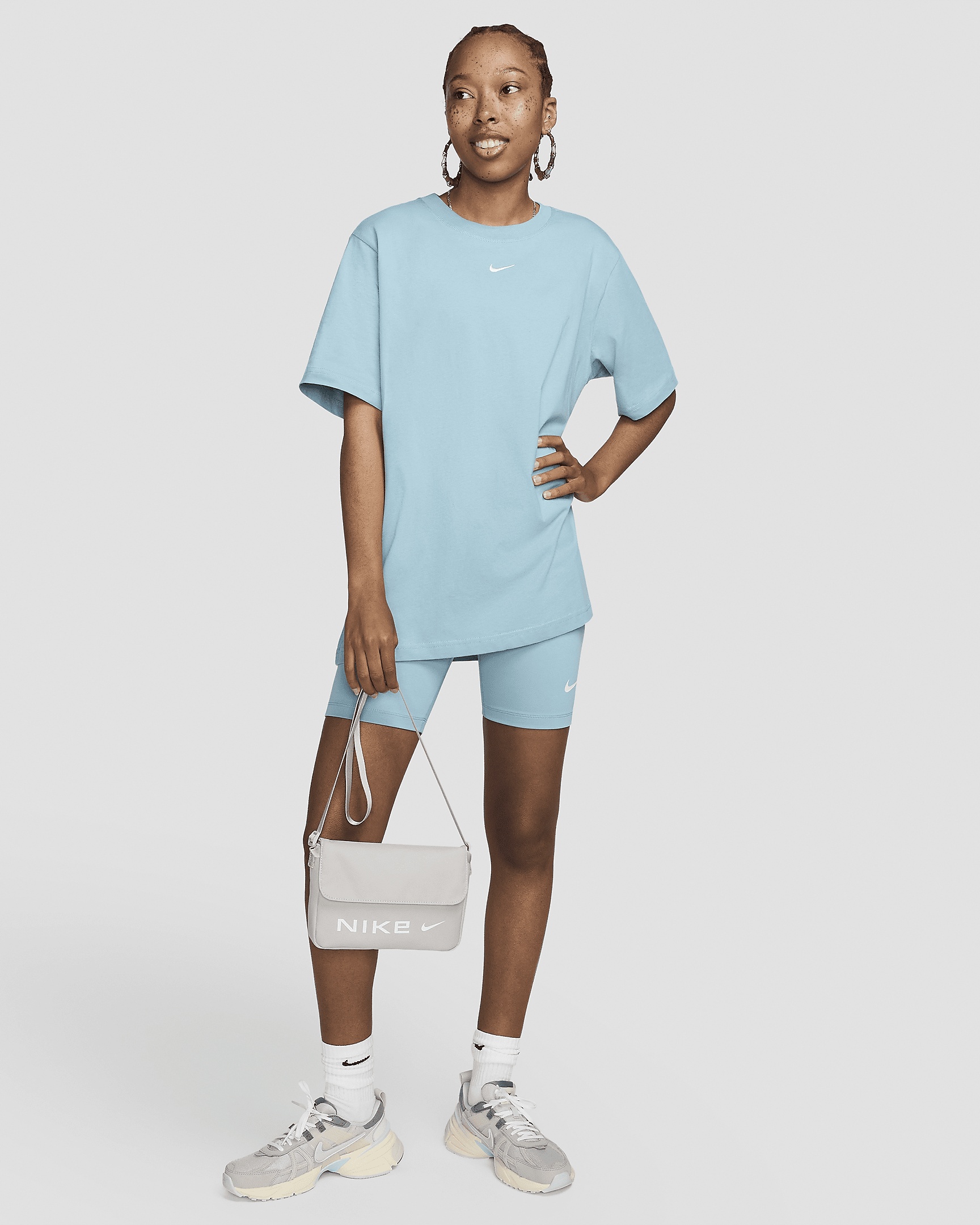 Nike Sportswear Futura Women's Crossbody Bag (1L) - 9