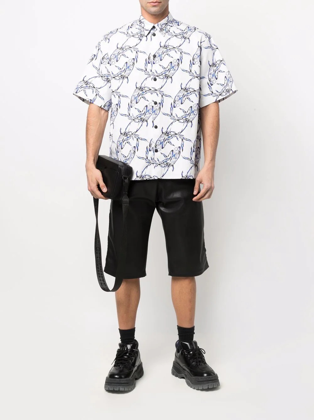 abstract-print short-sleeved shirt - 2