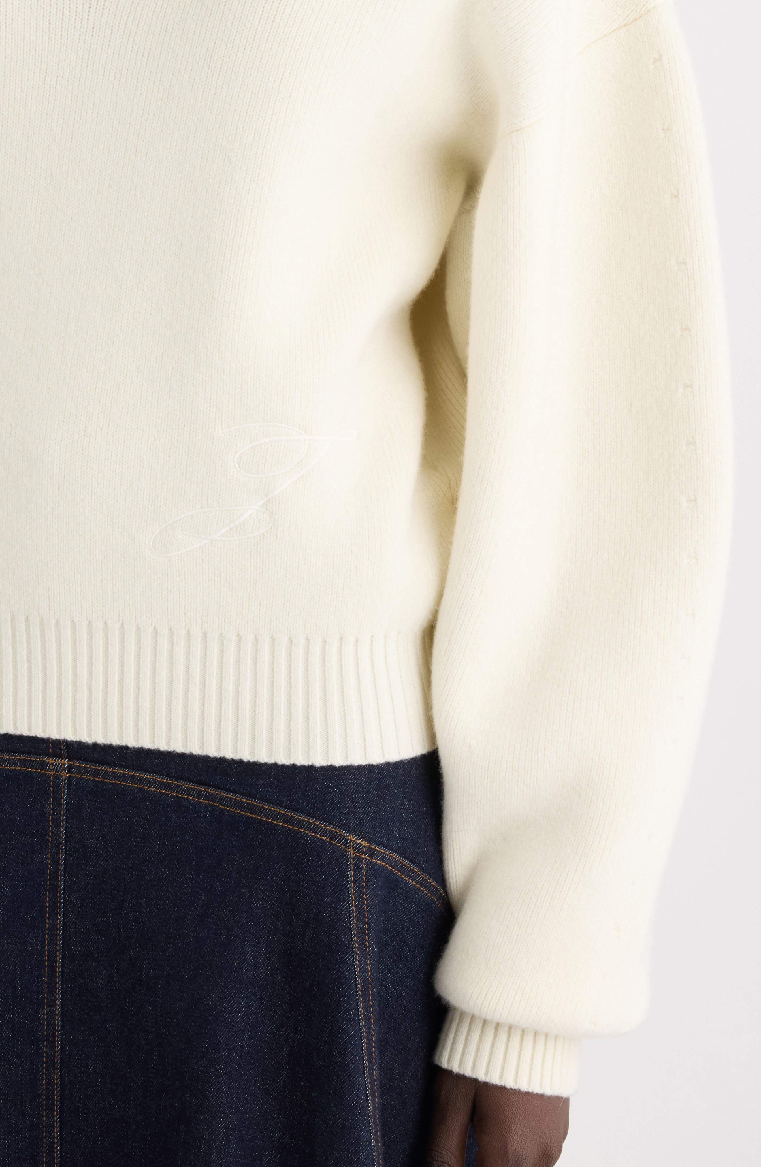 Jacquemus La Maille Pallone Virgin Wool & Cashmere Turtleneck Sweater in Off-White at Nordstrom - 5