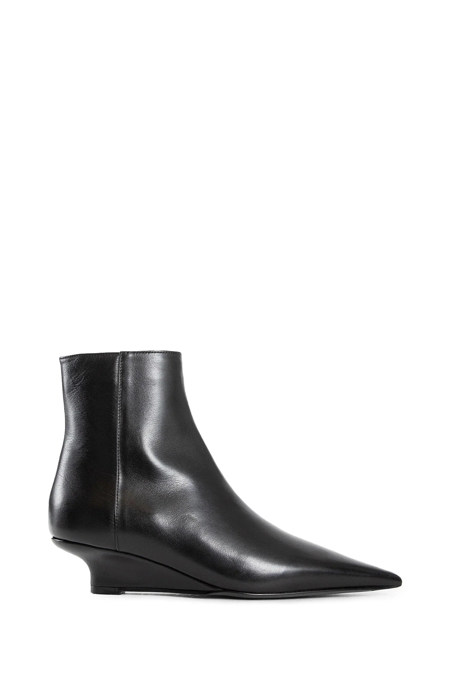 Sharp-Leather-Ankle-Boots - 1